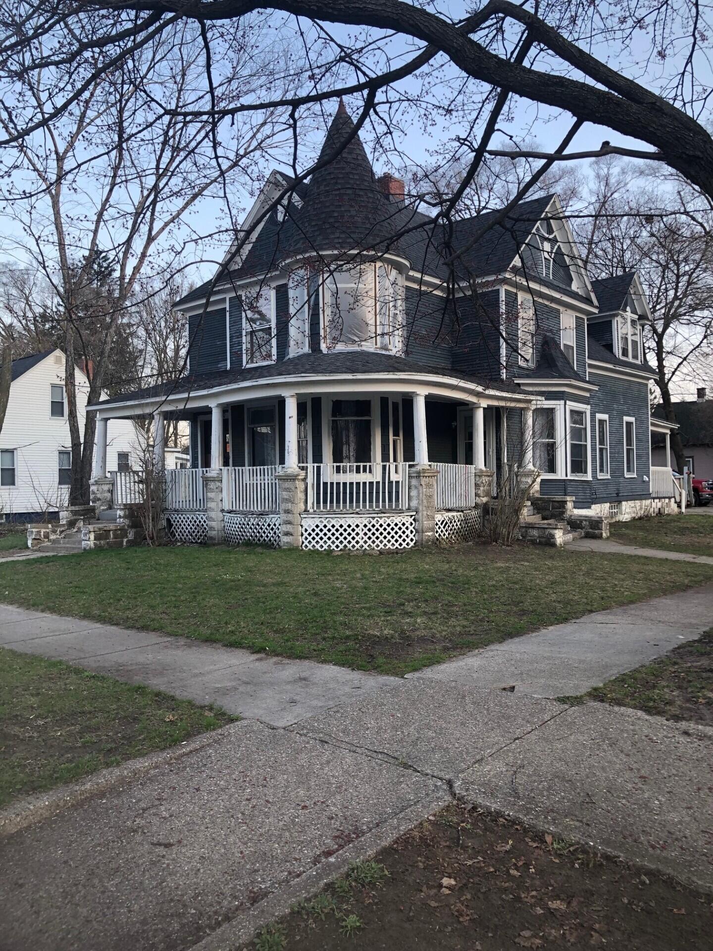 460 Allen Avenue Property Photo