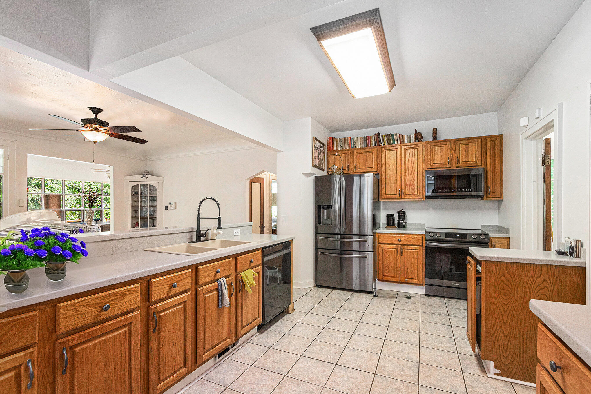 16277 4th Street Property Photo 14