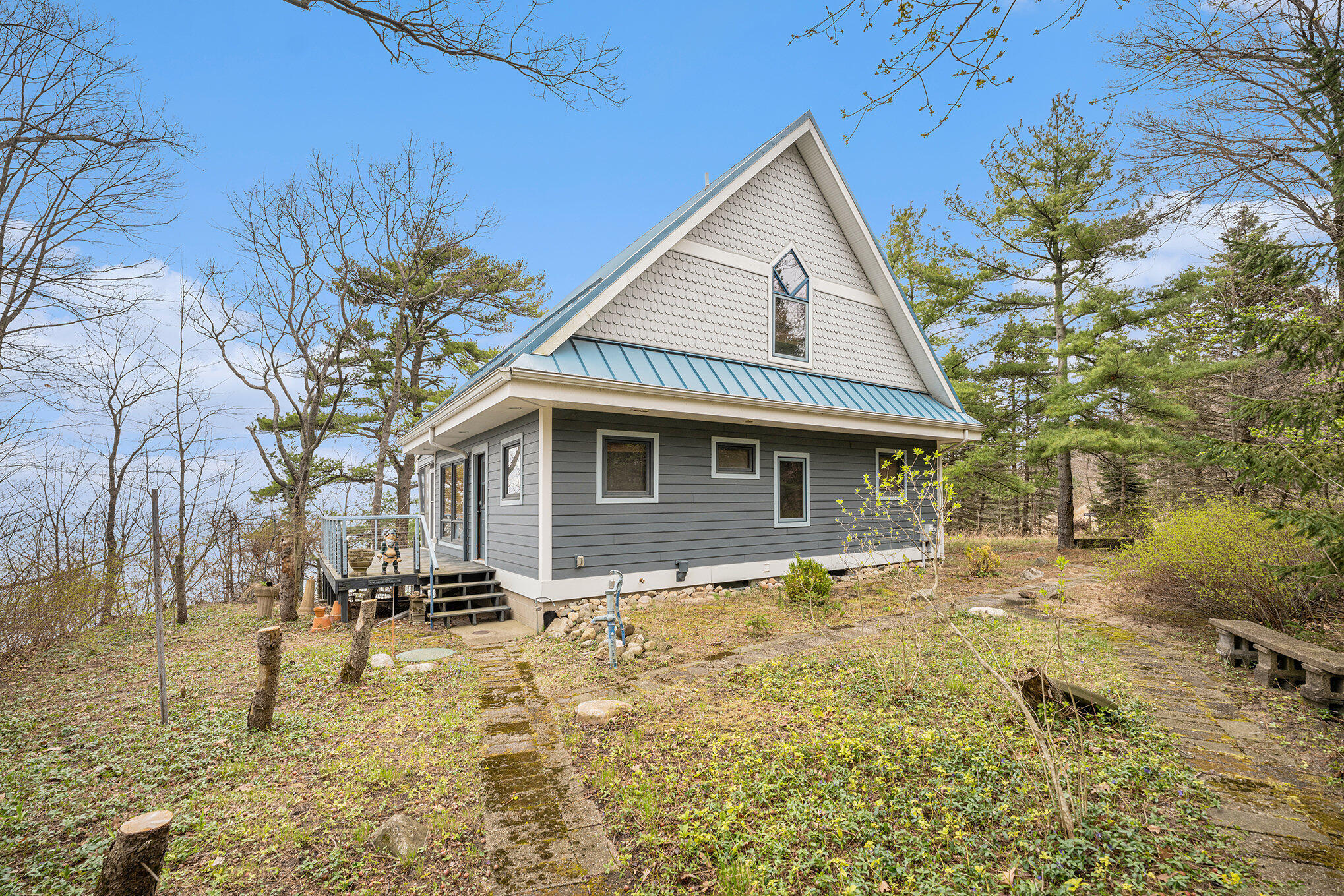 27901 Shorewood Drive Property Photo