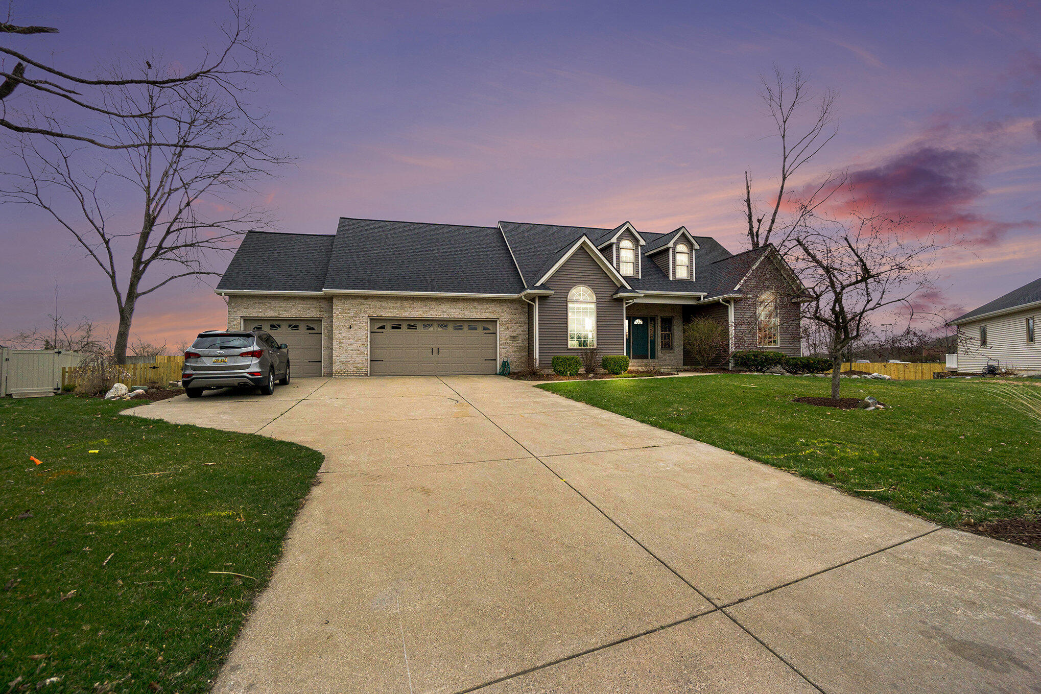 1371 Ashton Woods Court Property Photo
