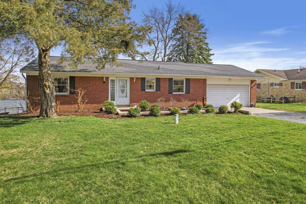 Linden Real Estate Listings Main Image