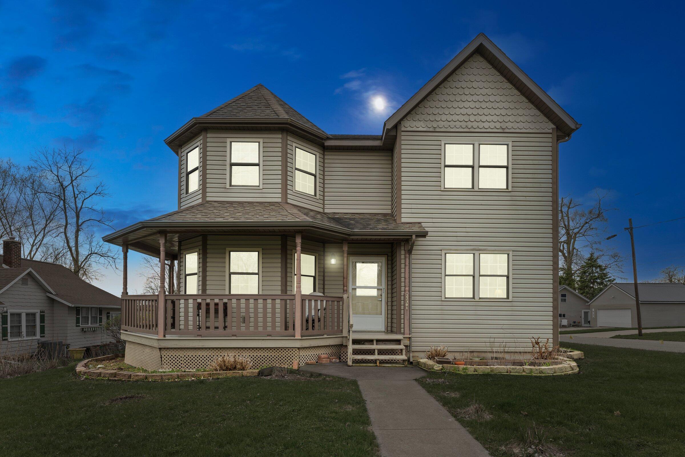 22301 Forest Ave Avenue Property Photo