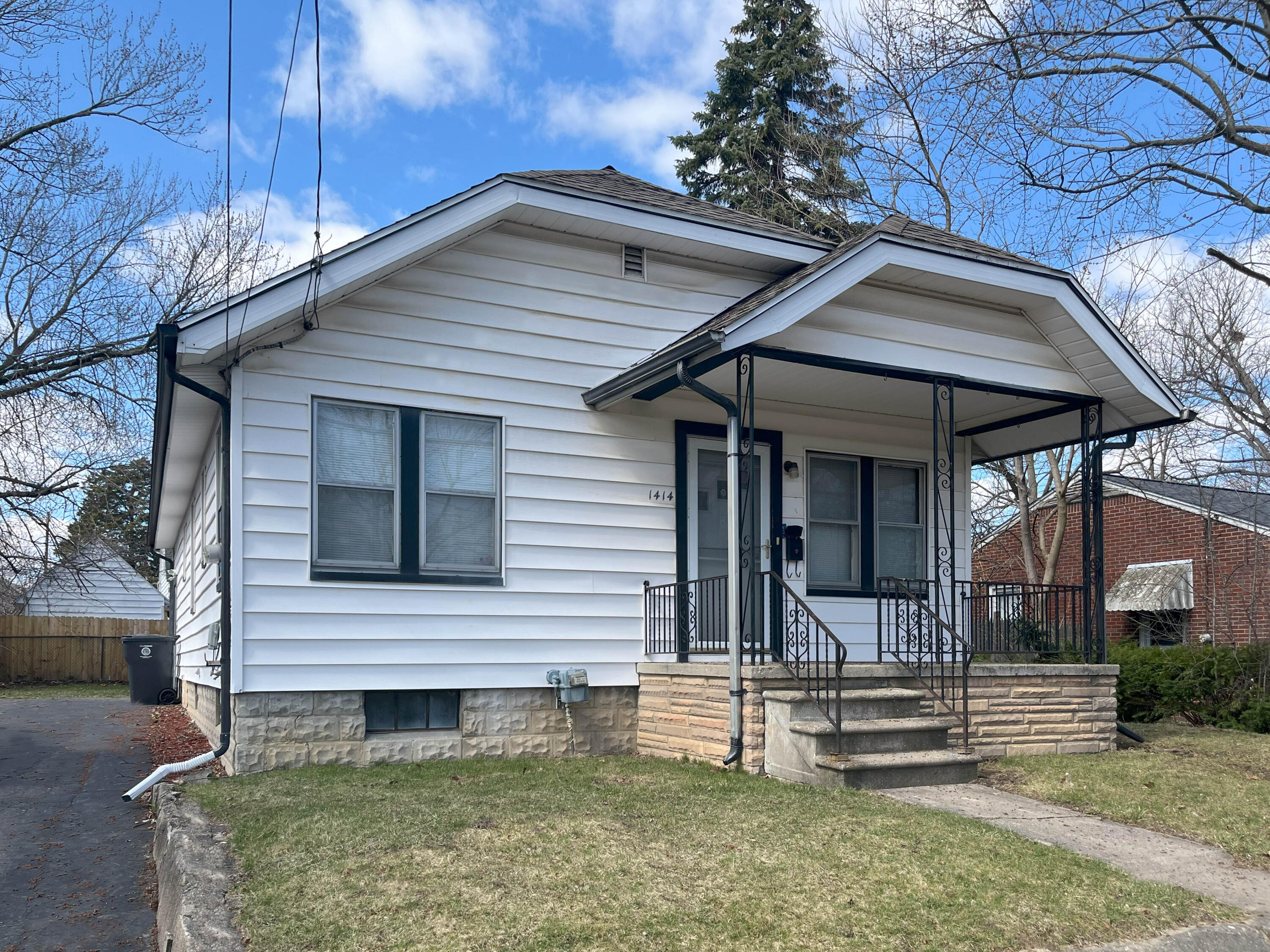 1414 Knapp Avenue Property Photo