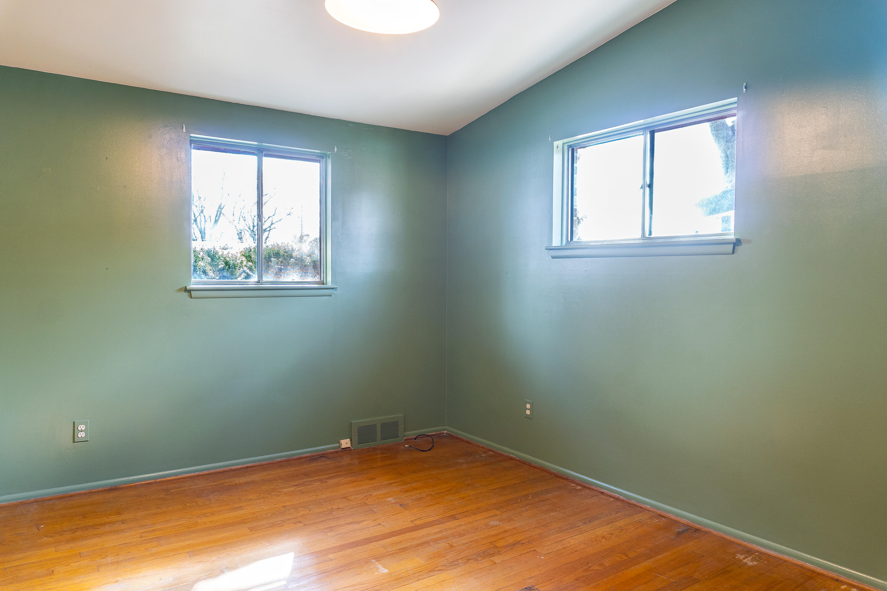 8537 Mercedes Property Photo 17