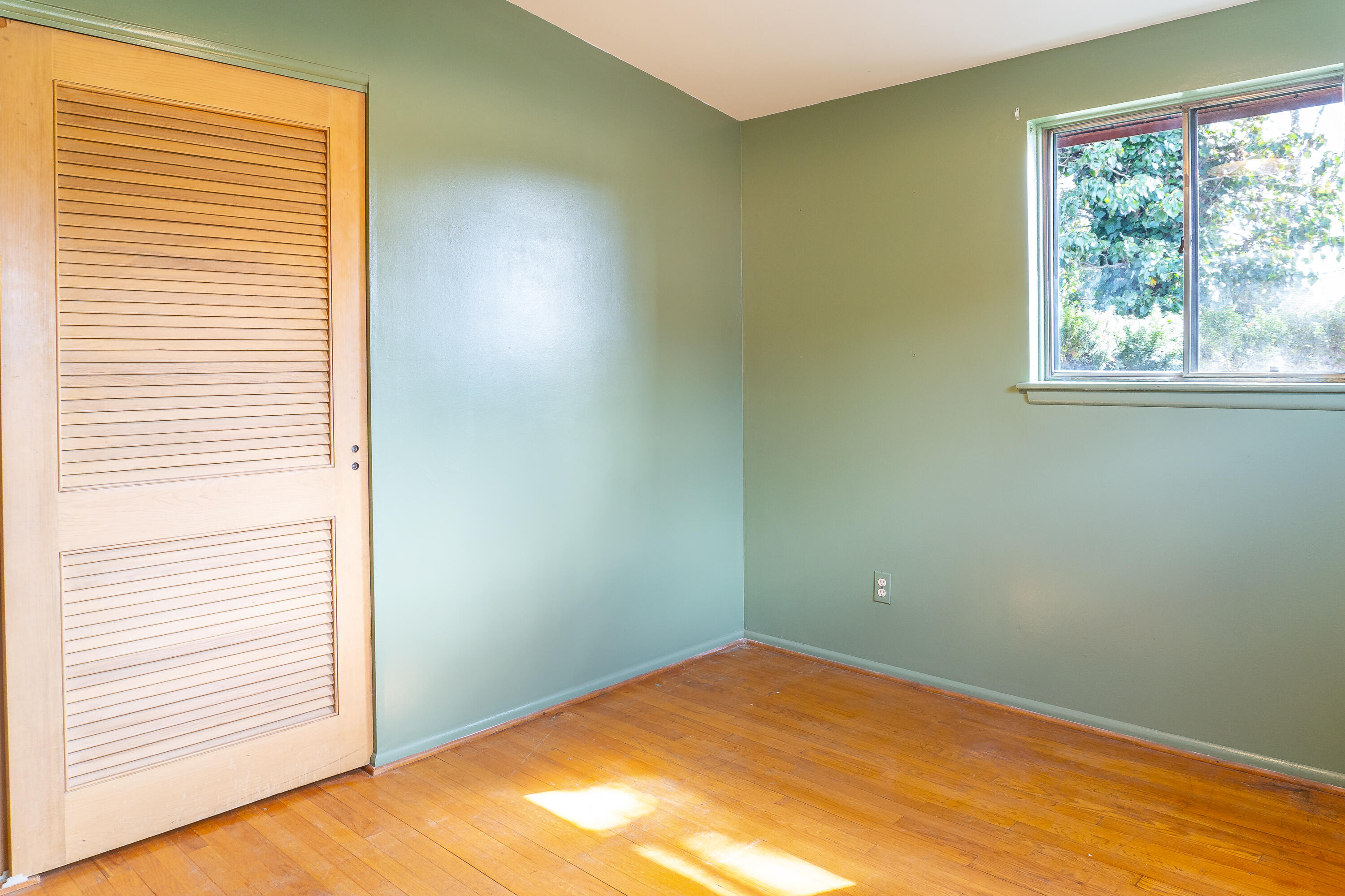 8537 Mercedes Property Photo 18