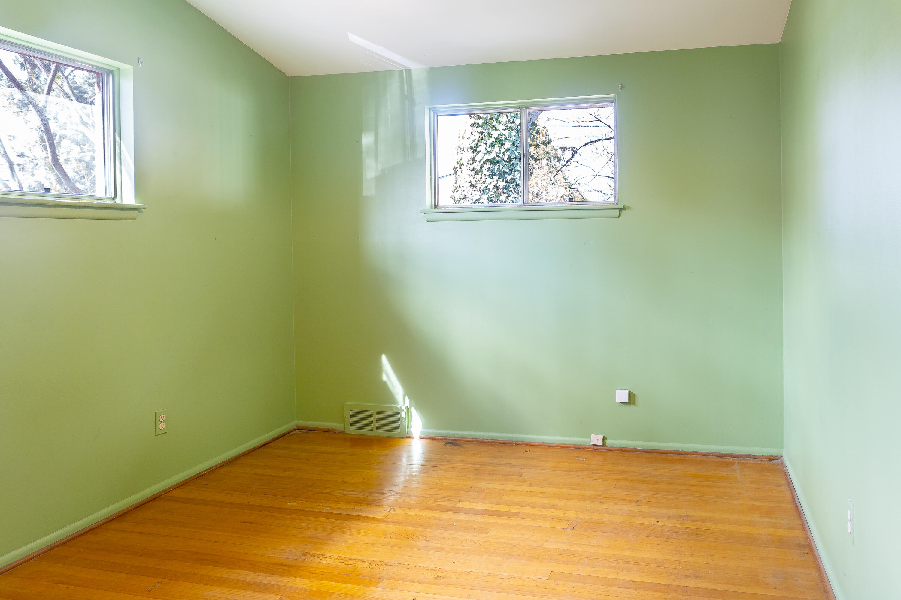 8537 Mercedes Property Photo 19