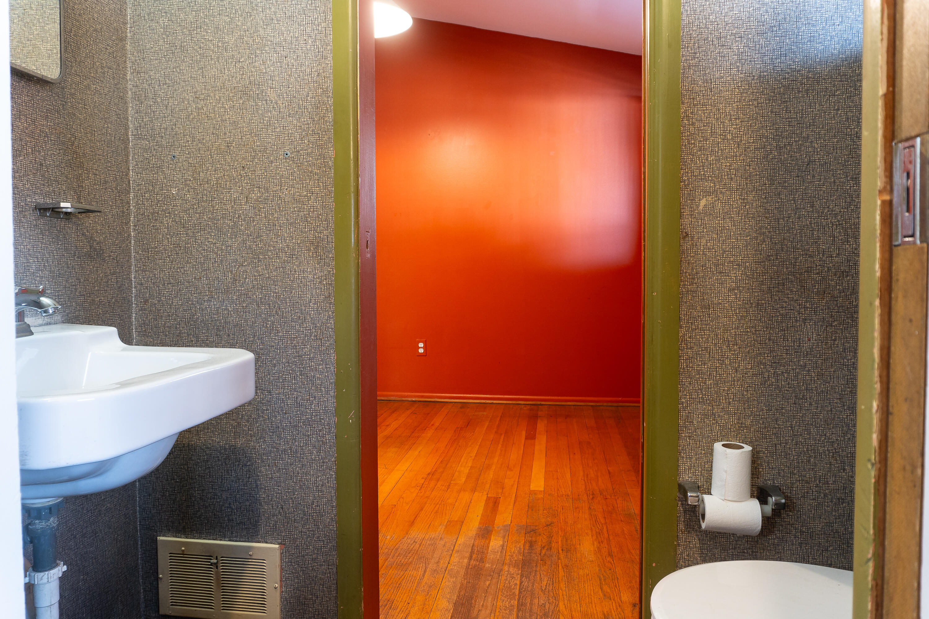 8537 Mercedes Property Photo 27