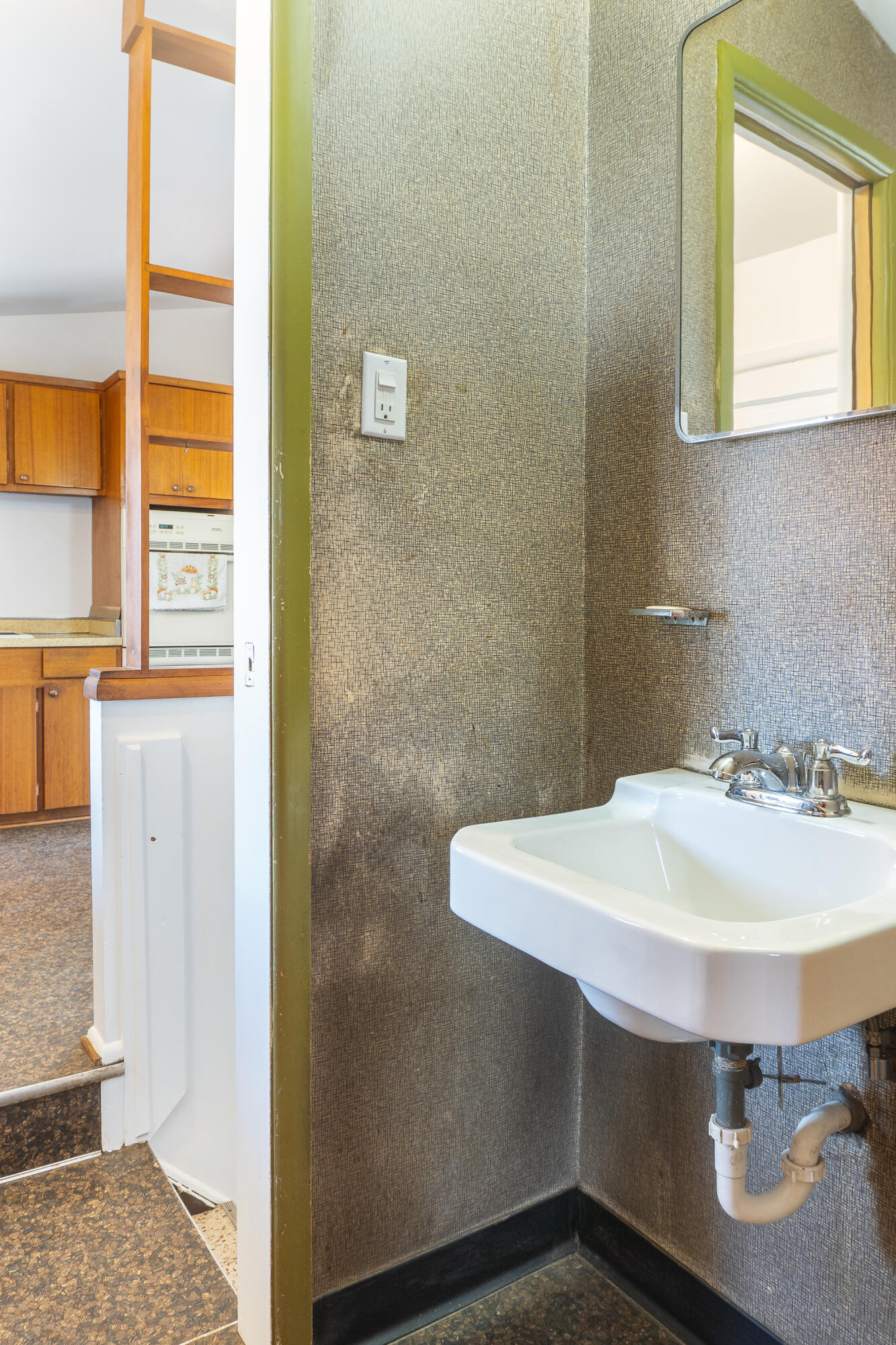8537 Mercedes Property Photo 29