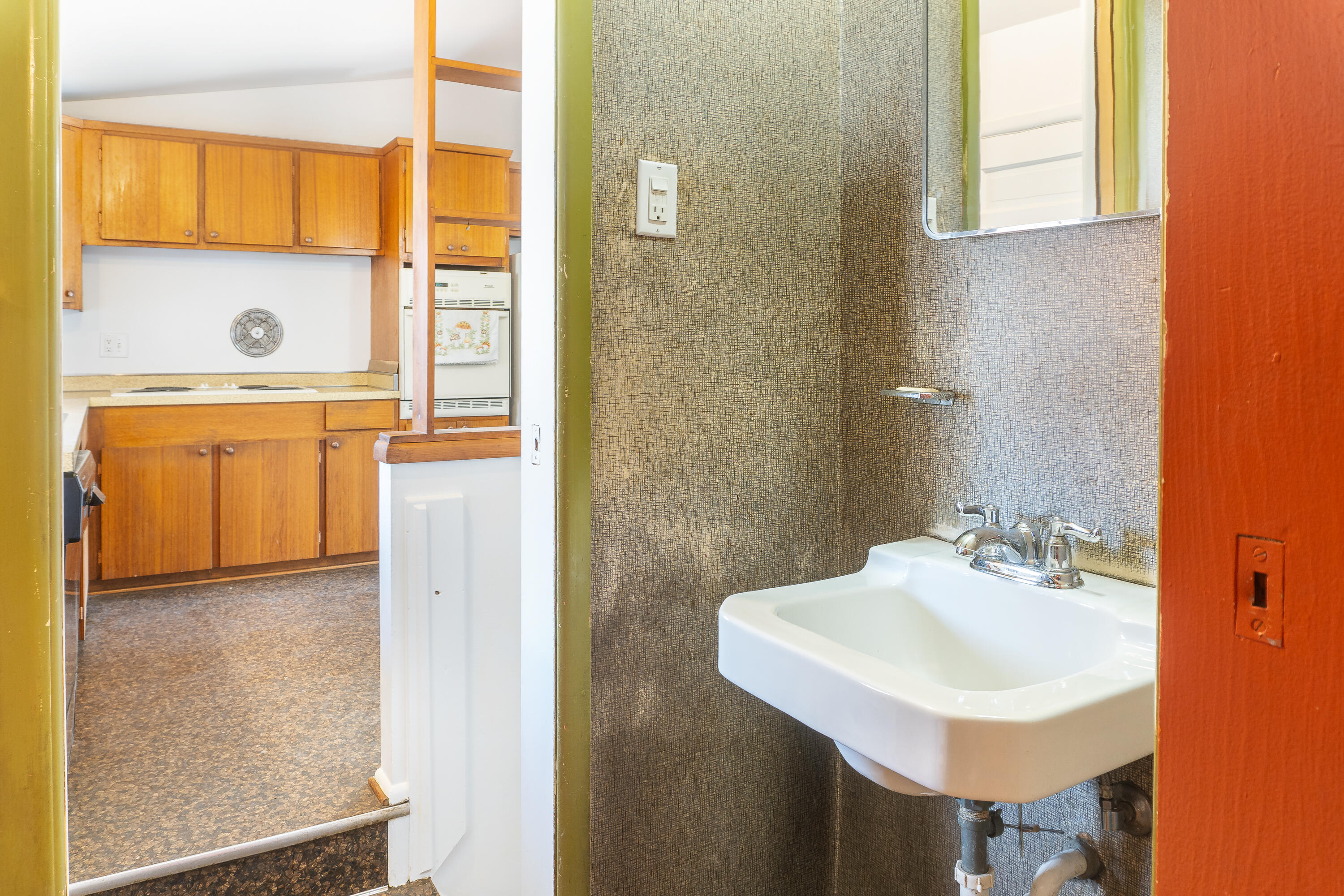 8537 Mercedes Property Photo 30