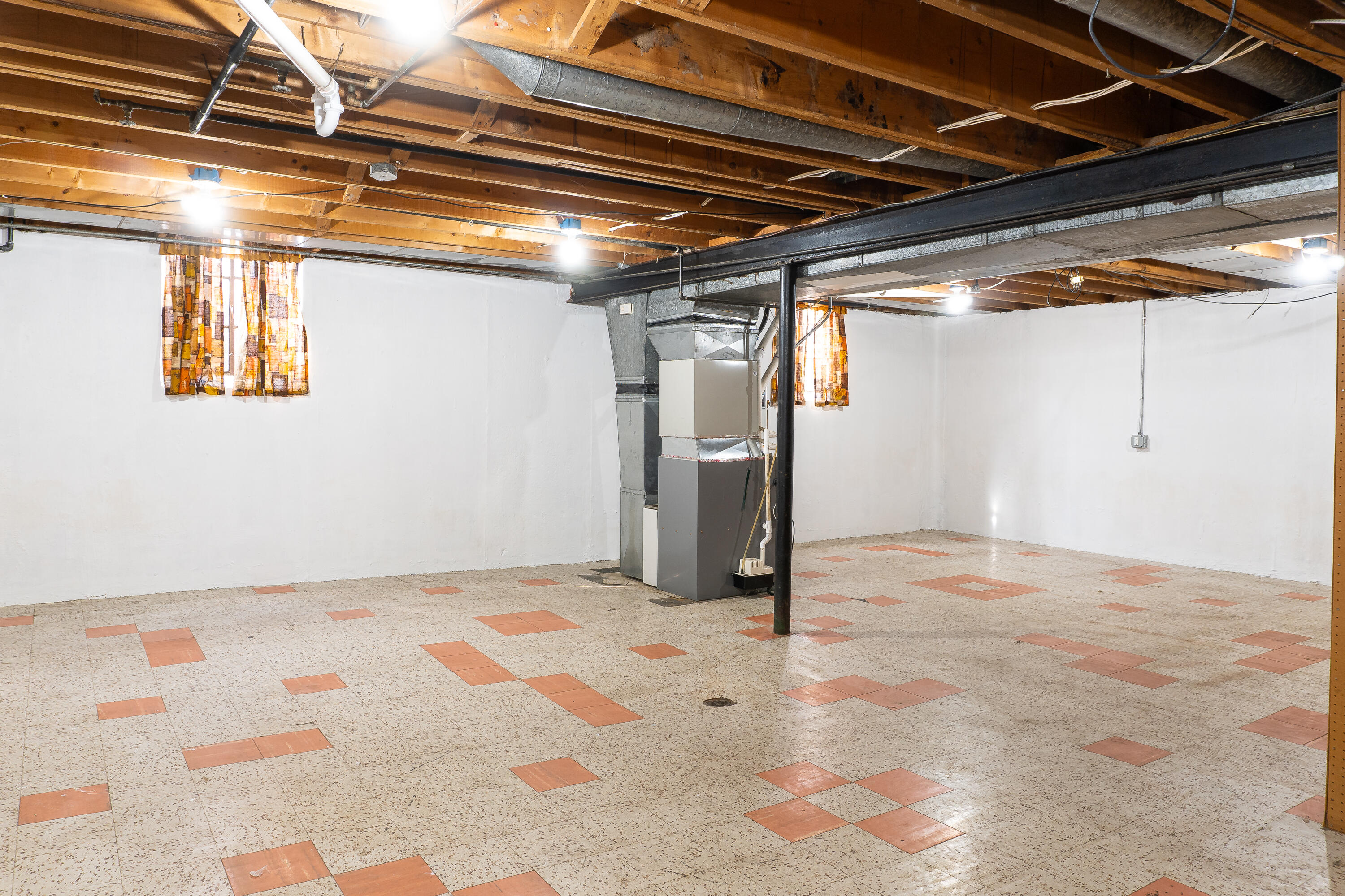 8537 Mercedes Property Photo 38