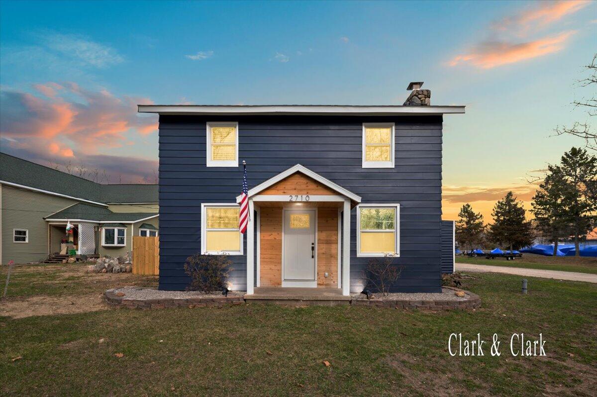 Central Lake Real Estate Listings Main Image