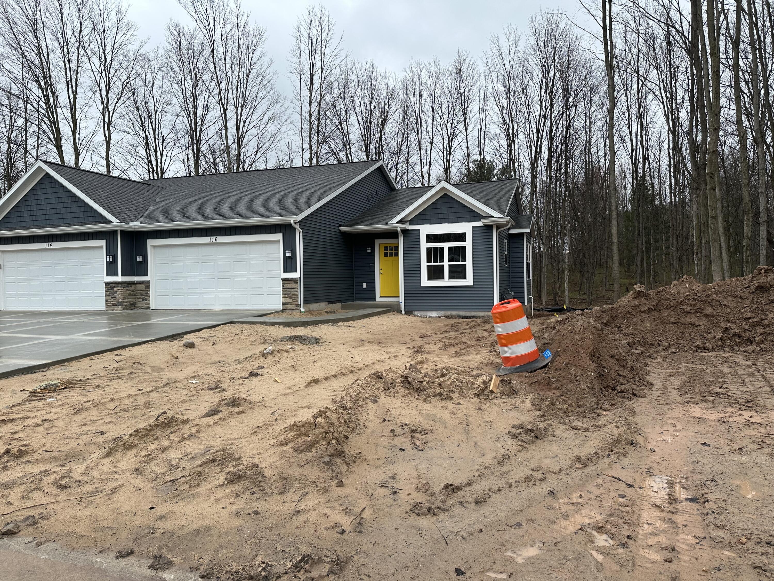 116 Creek Drive Property Photo