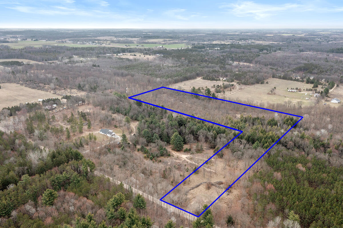 Vl Yankee Property Photo