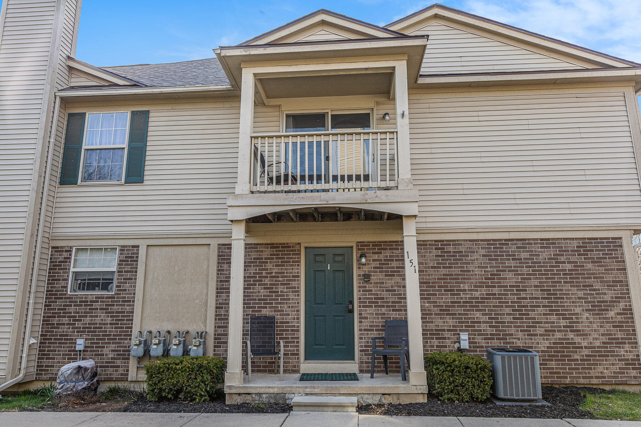 Austin Commons Real Estate Listings Main Image