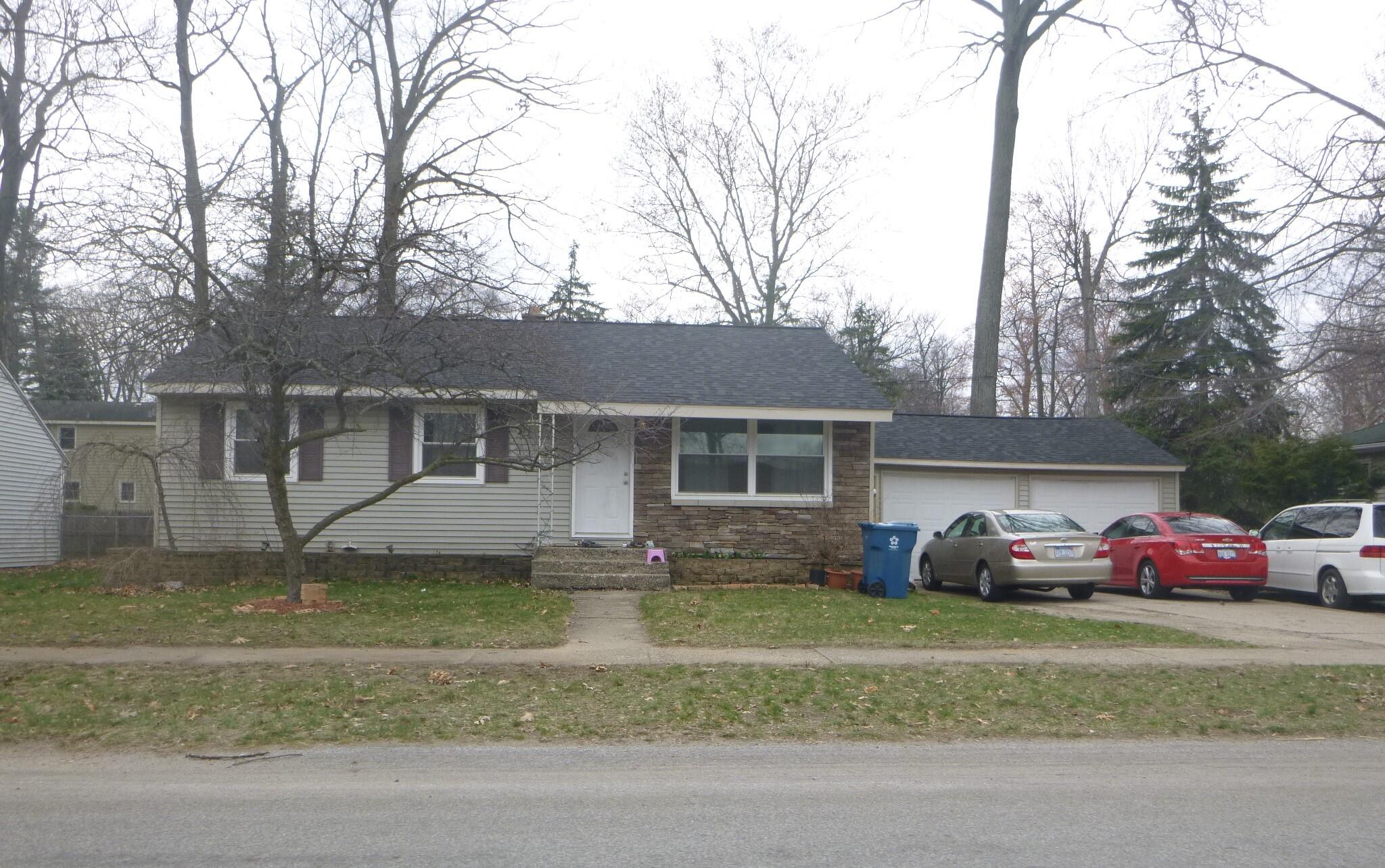 4497 Grantwood Avenue Se Property Photo