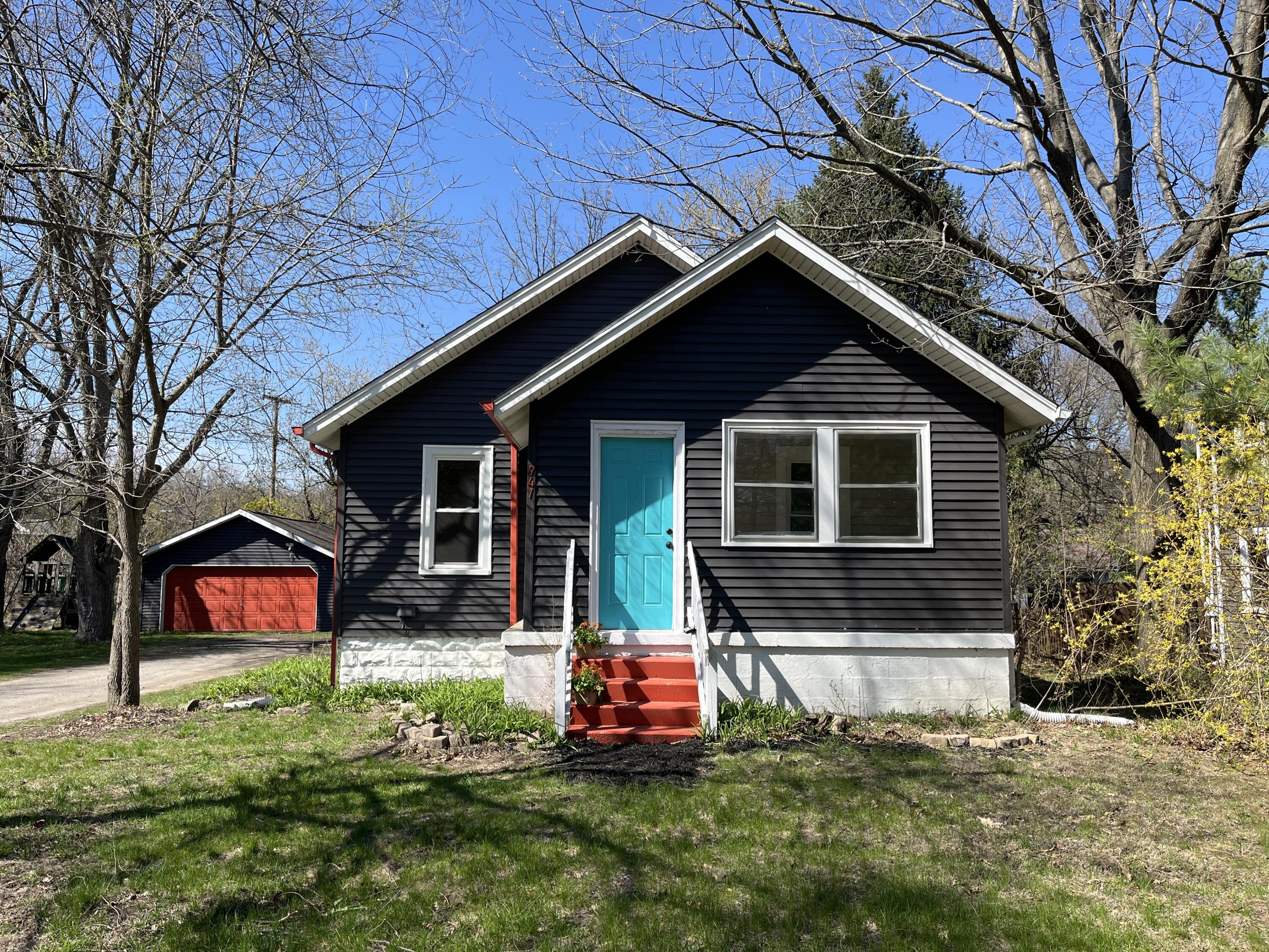 741 Holmes Road Property Photo