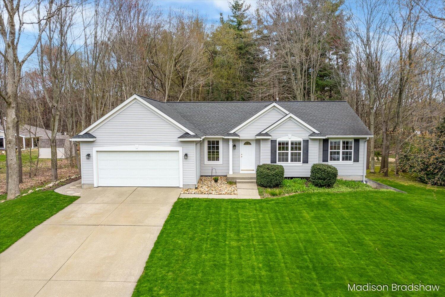 10972 Creekside Drive Property Photo