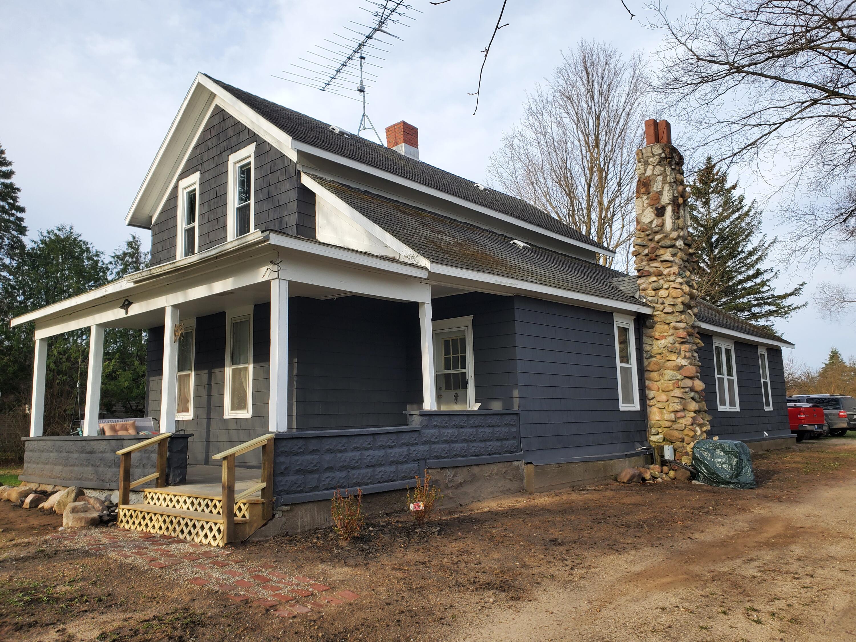 761 S Roth Street Property Photo