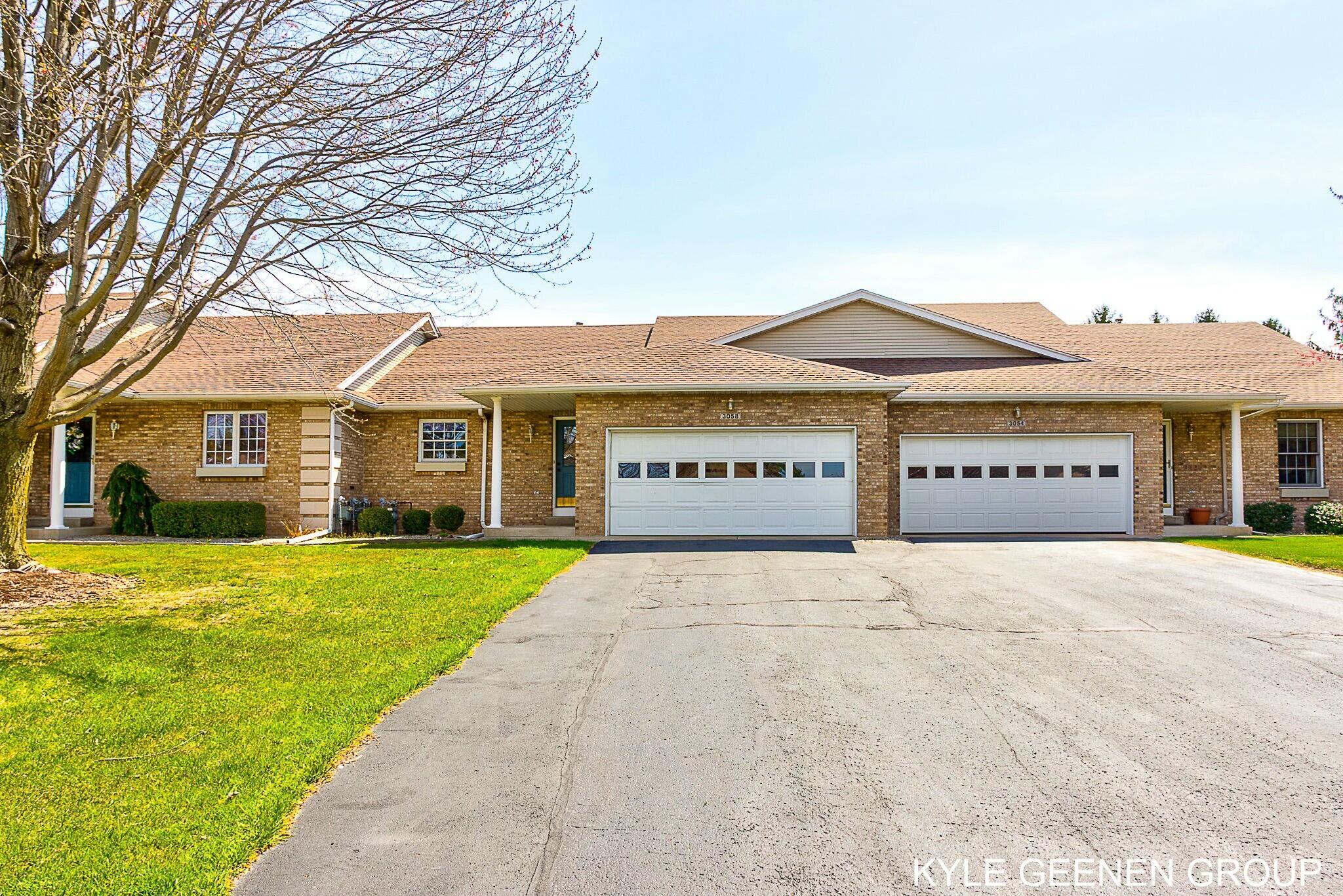 3058 Regency Parkway Property Photo