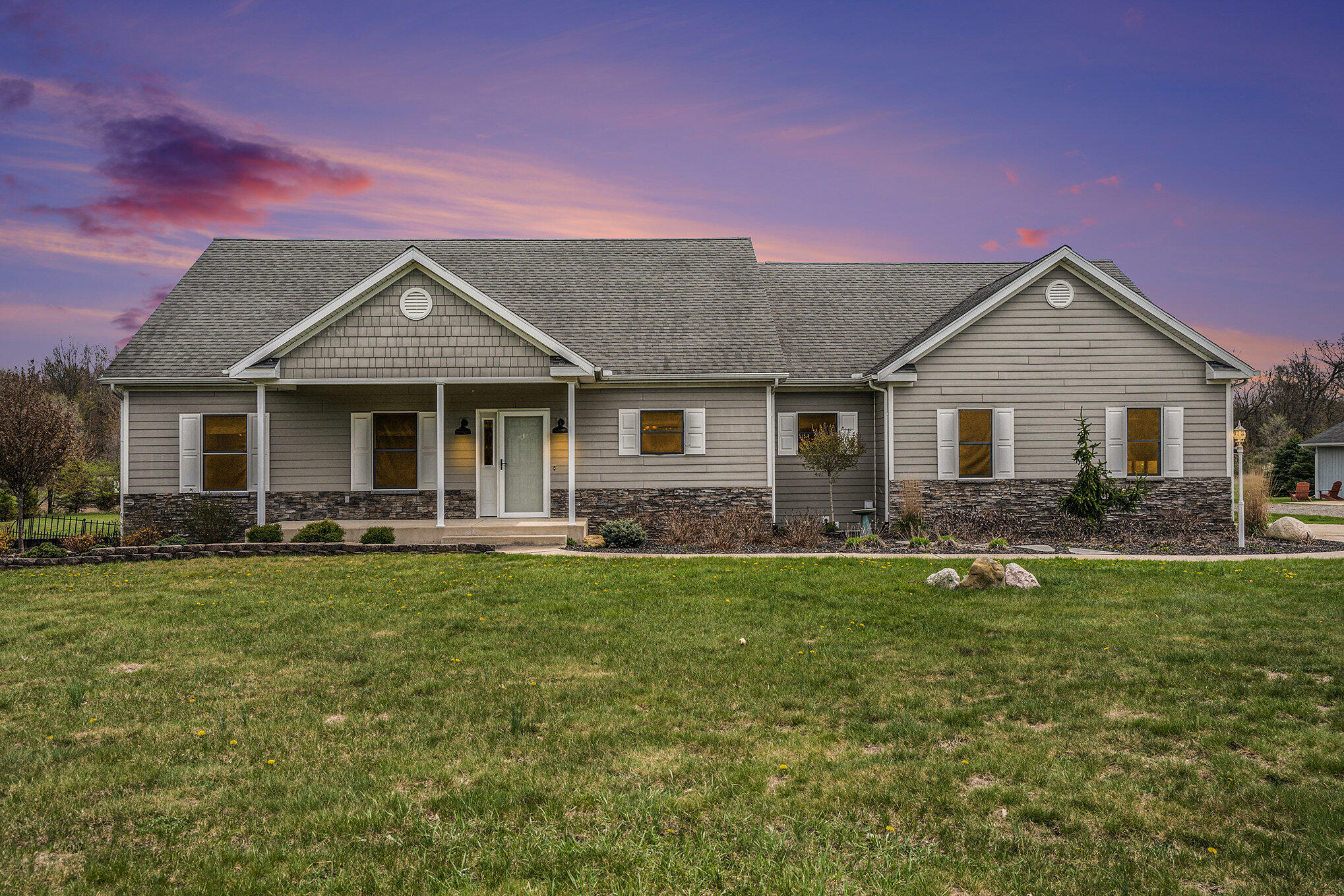 829 Wadaduga Lane Property Photo