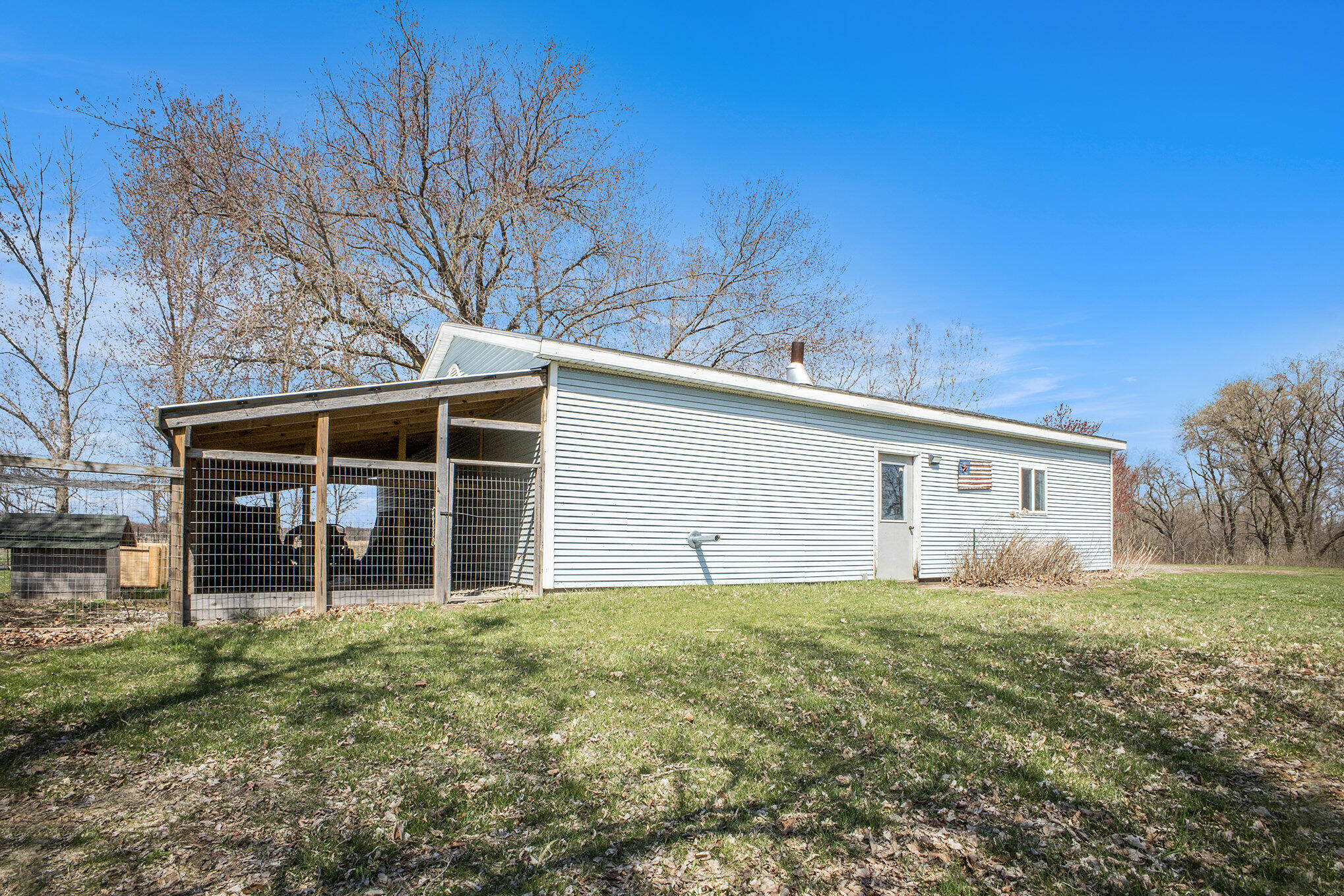 4426 W Colby Road Property Photo 24