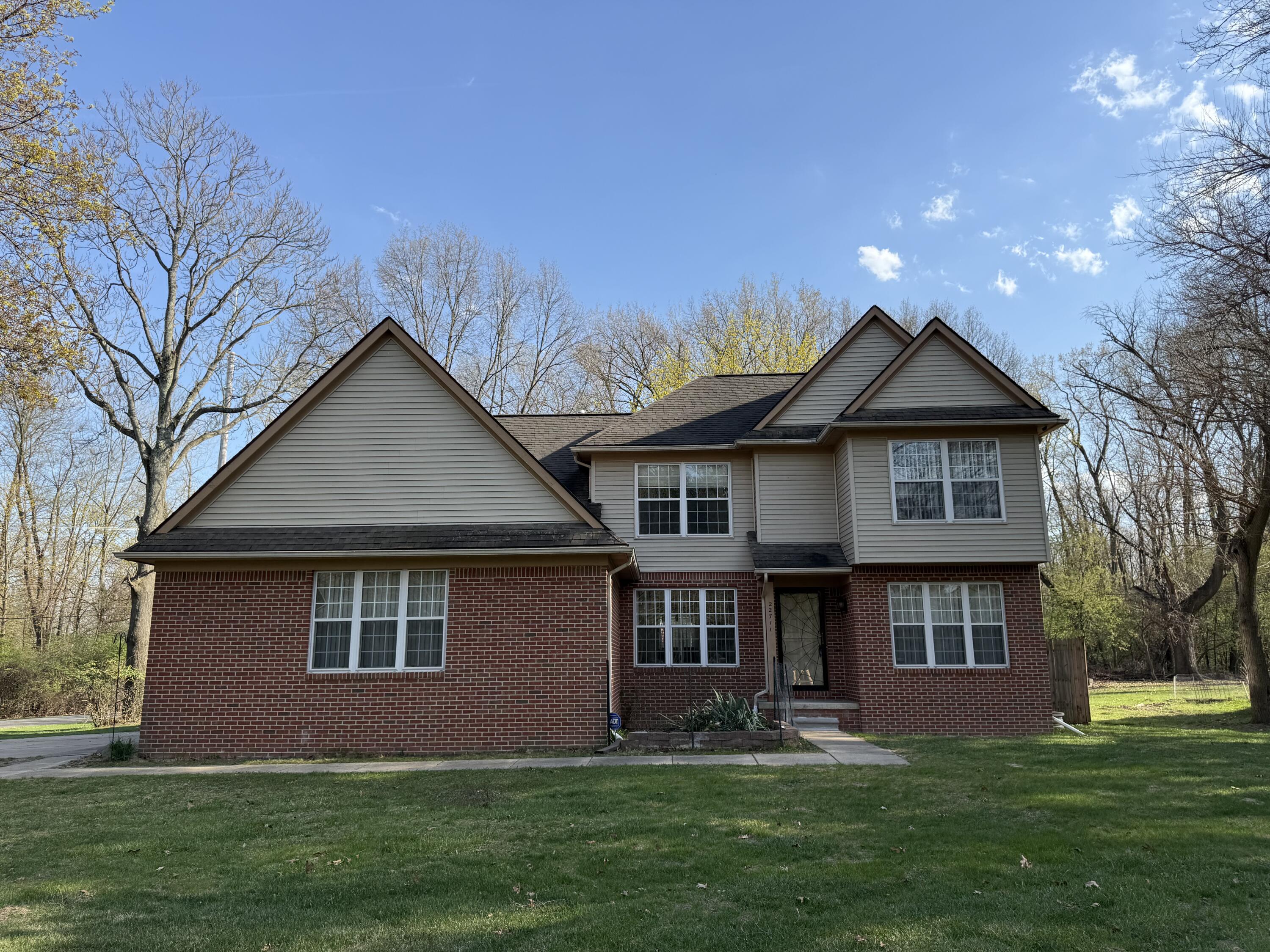 22711 Cottage Drive Property Photo