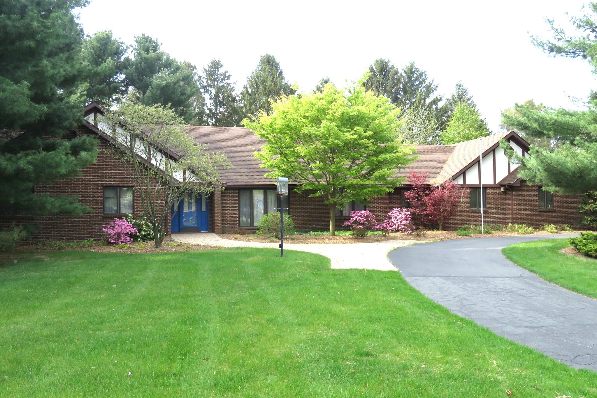 1364 Silverbrook Lane Property Photo