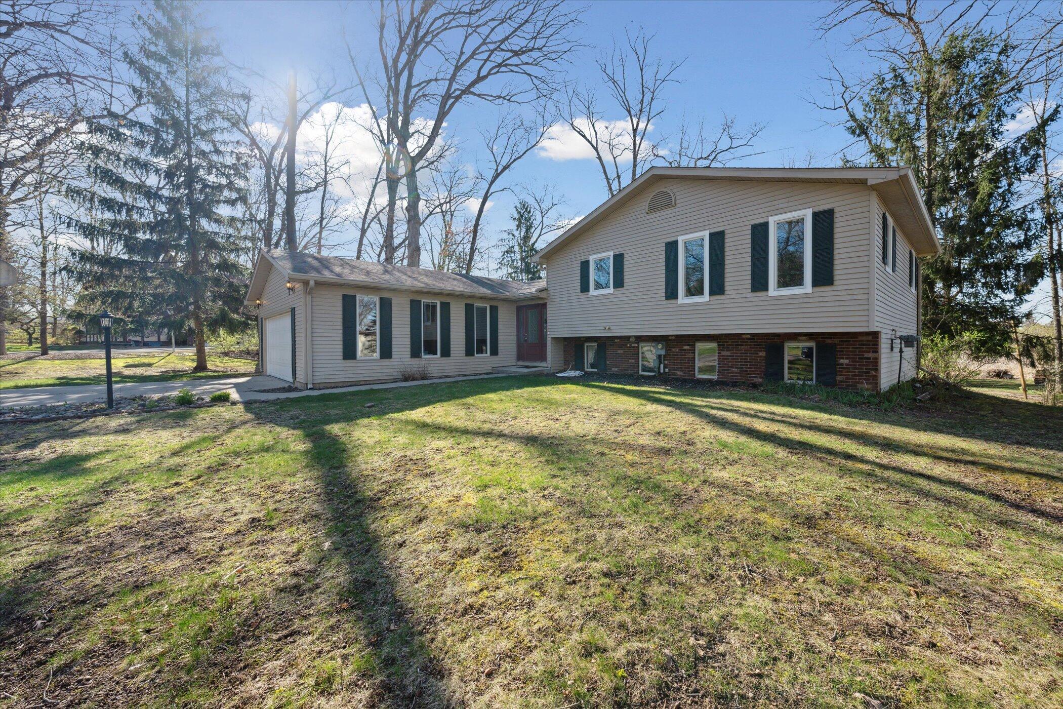 111 Blenheim Drive Property Photo 2