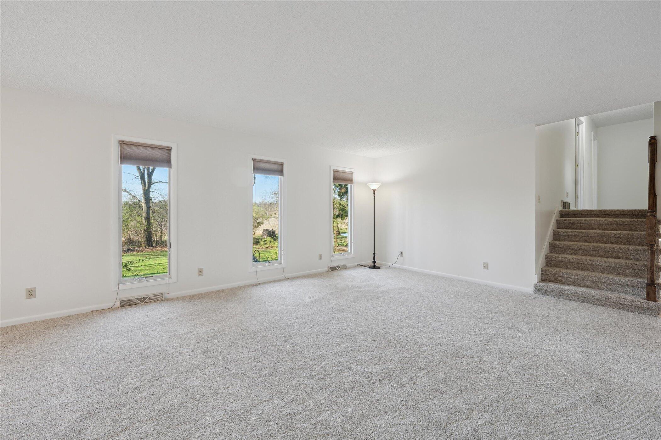 111 Blenheim Drive Property Photo 6