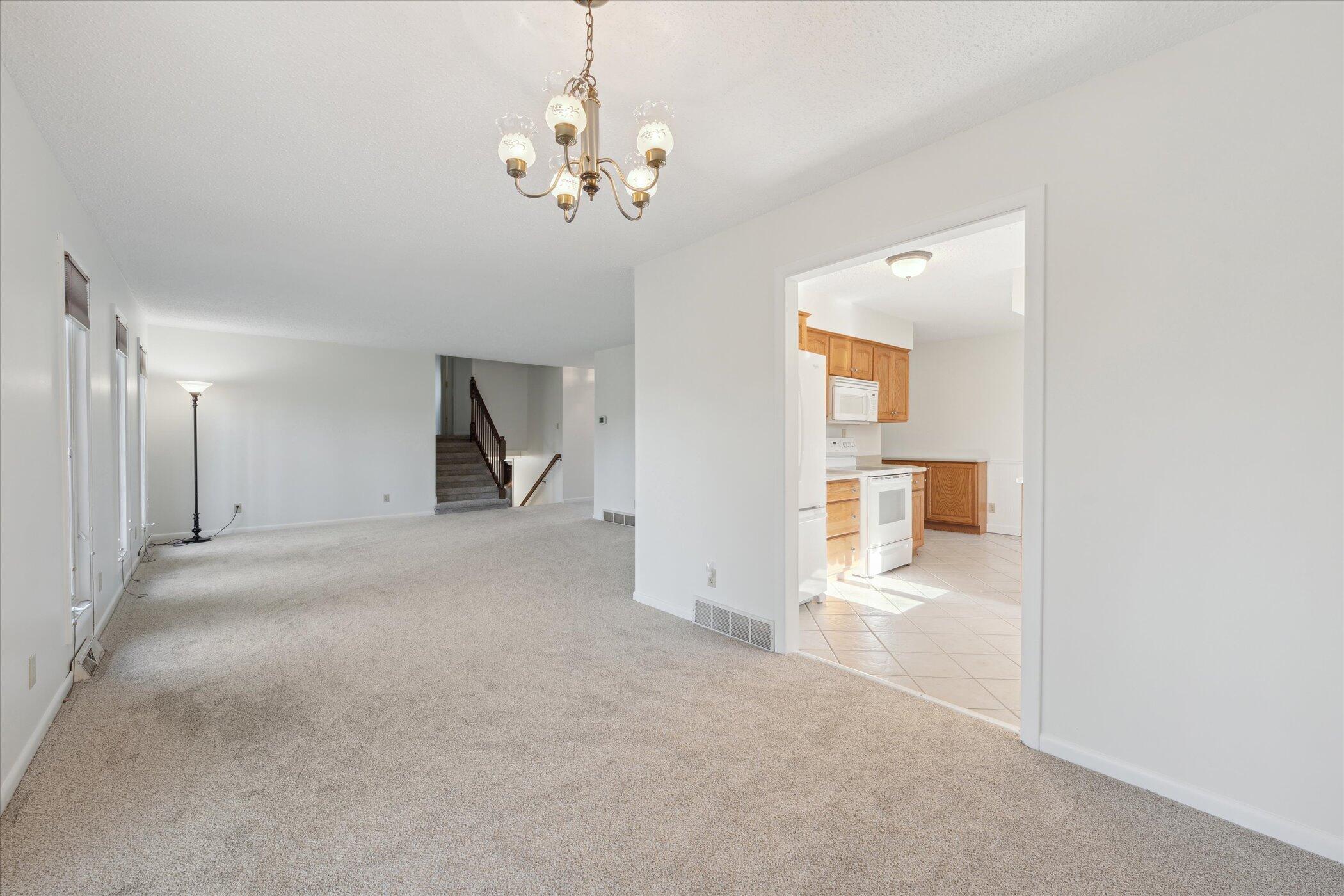 111 Blenheim Drive Property Photo 10