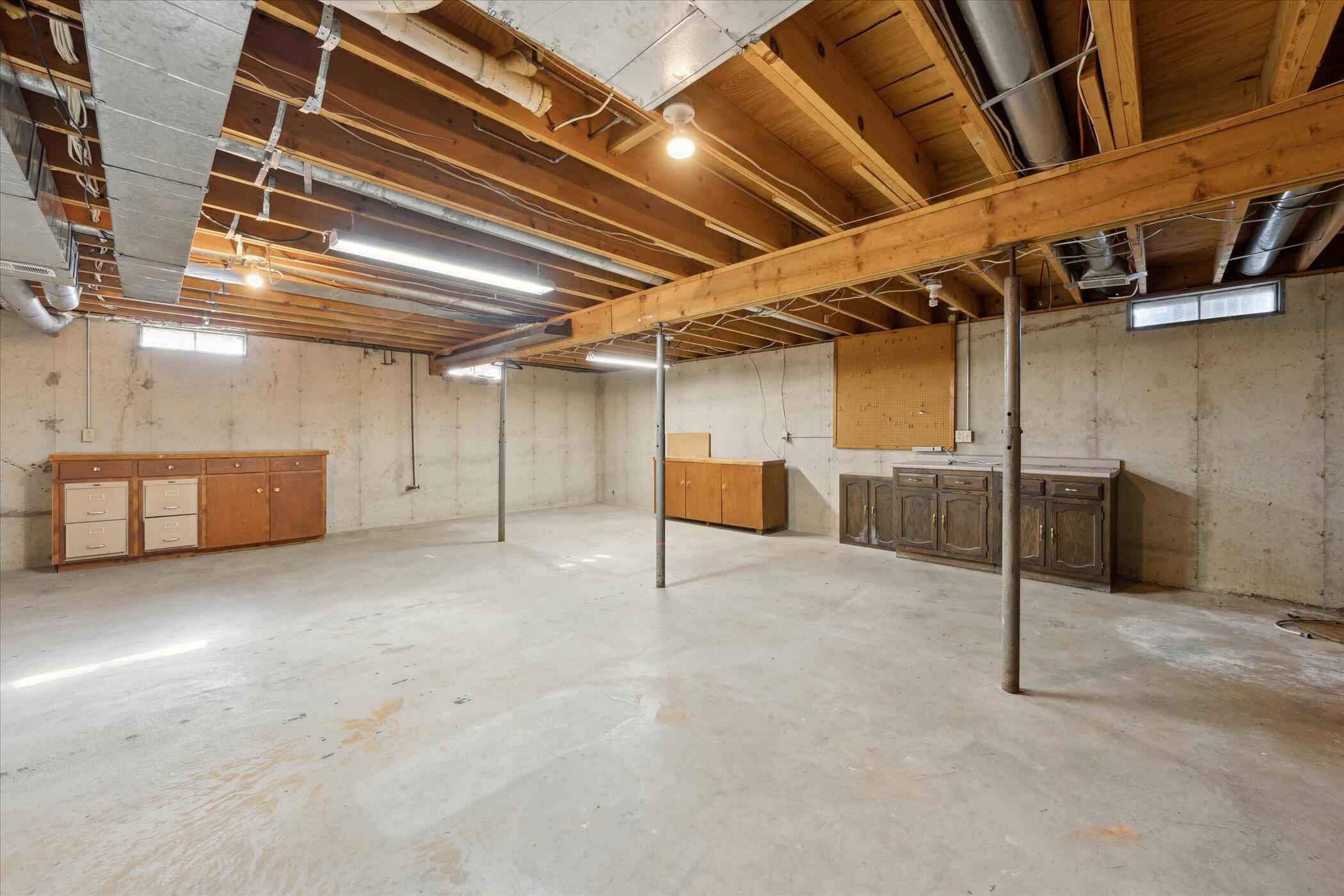 111 Blenheim Drive Property Photo 35