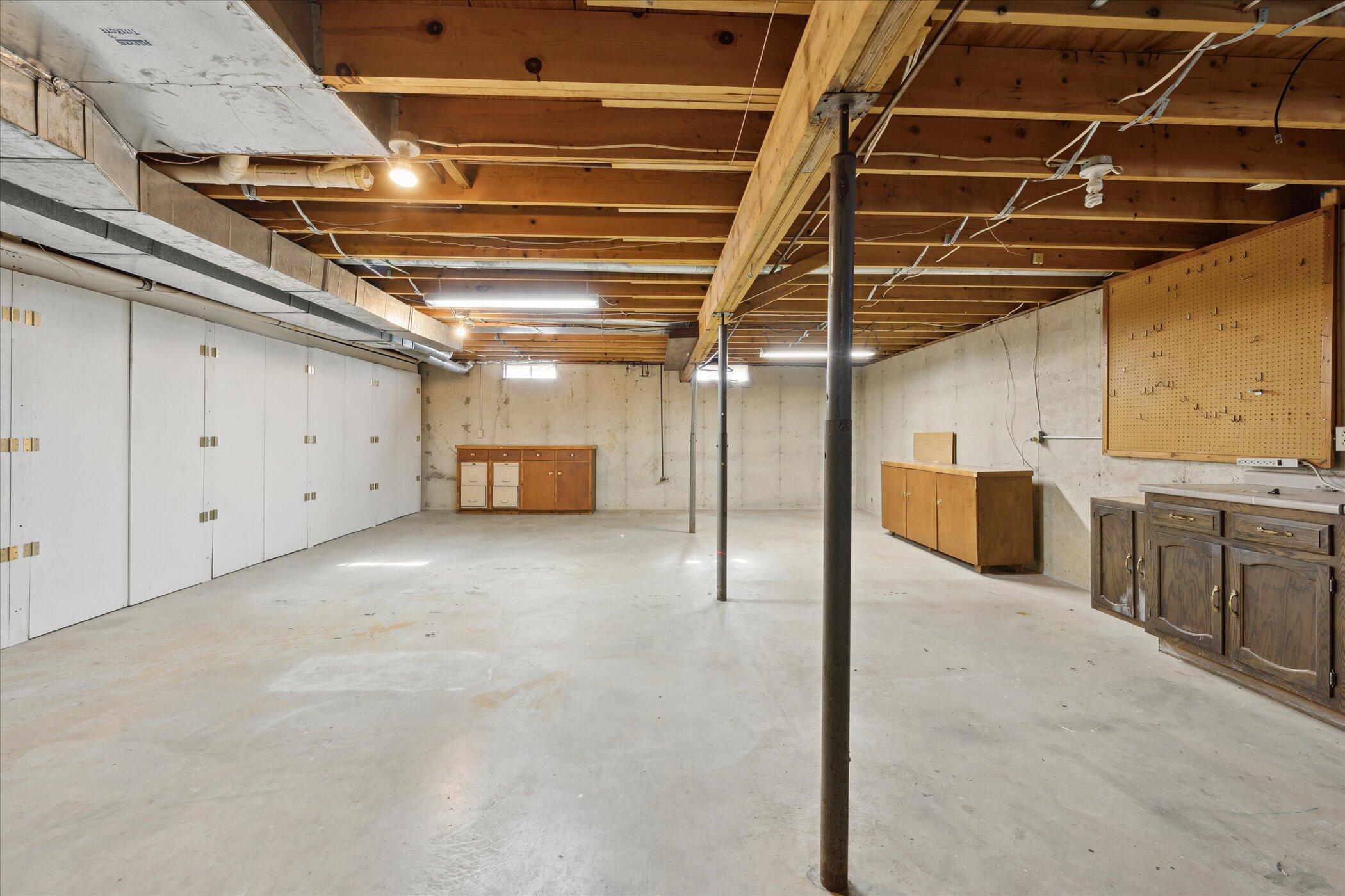 111 Blenheim Drive Property Photo 36