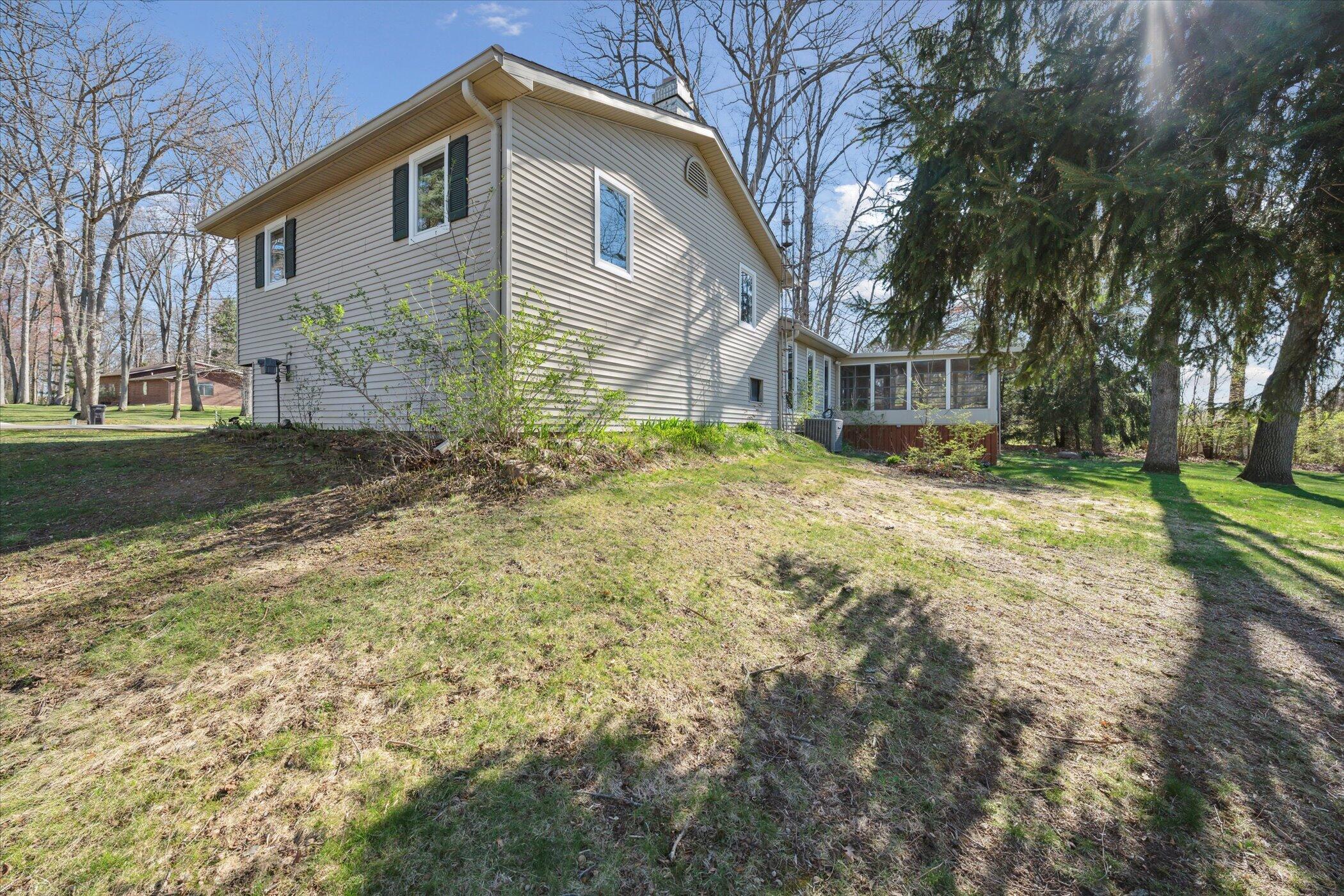 111 Blenheim Drive Property Photo 41
