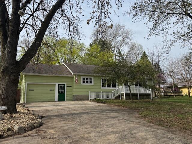 535 W Chicago Road Property Photo