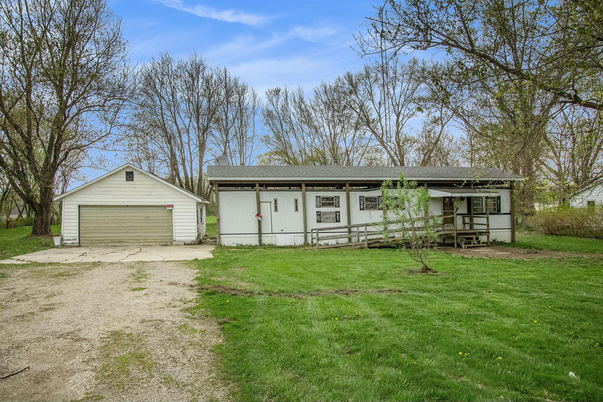 9619 Dan Smith Road Property Photo