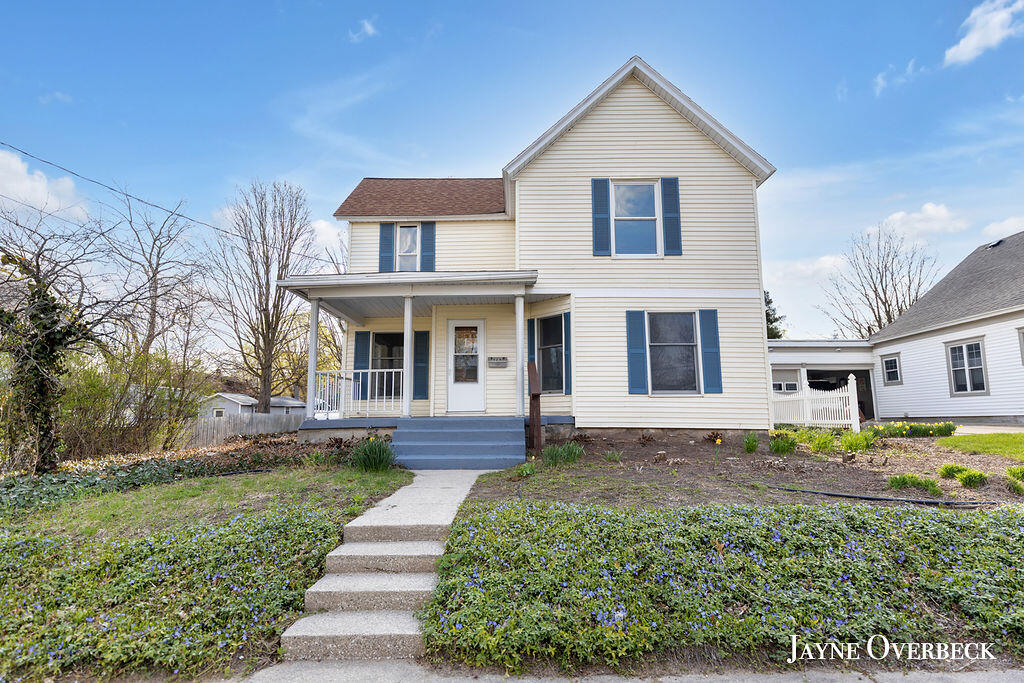 924 S Bridge Street Property Photo
