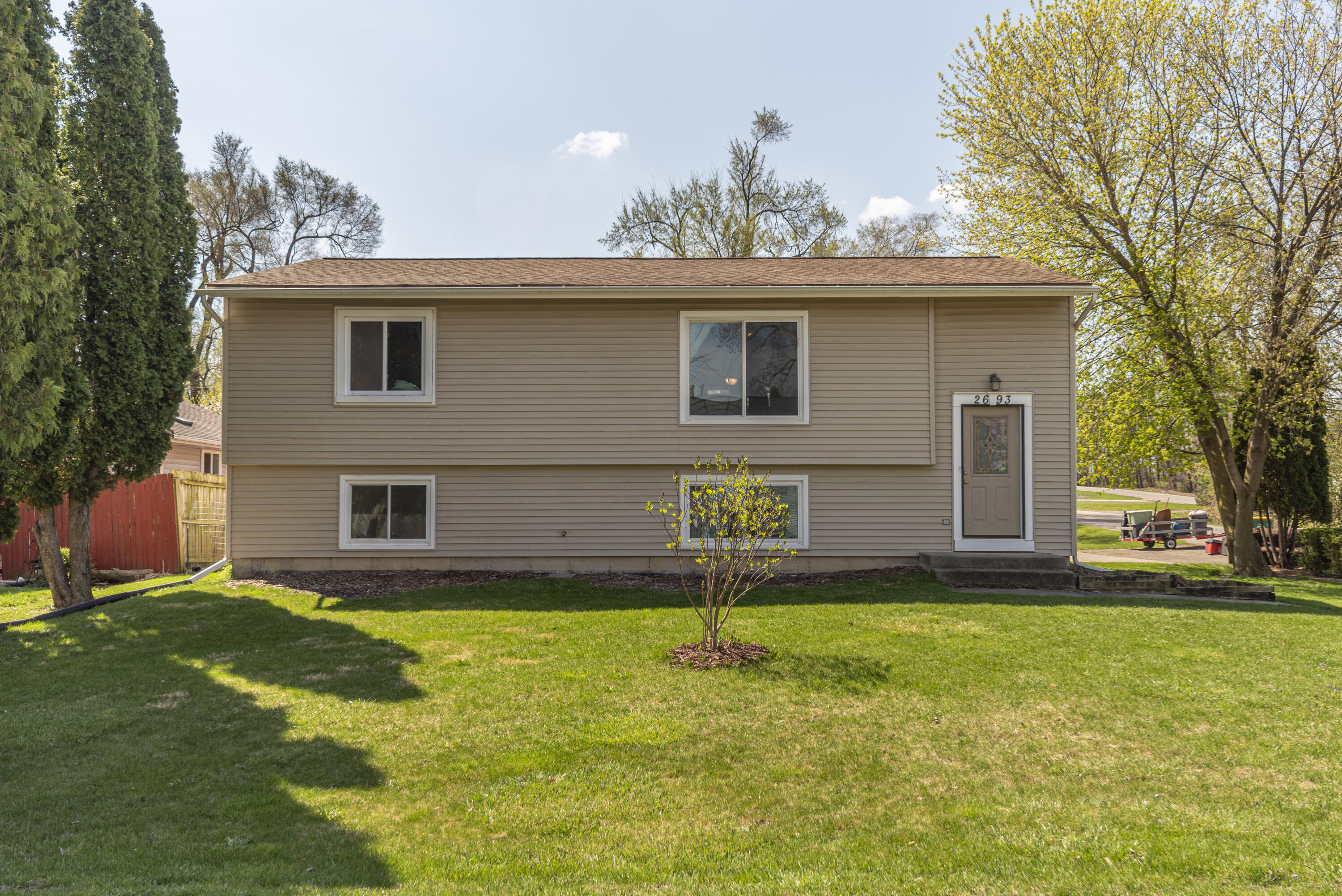 2693 Southlawn Street Property Photo
