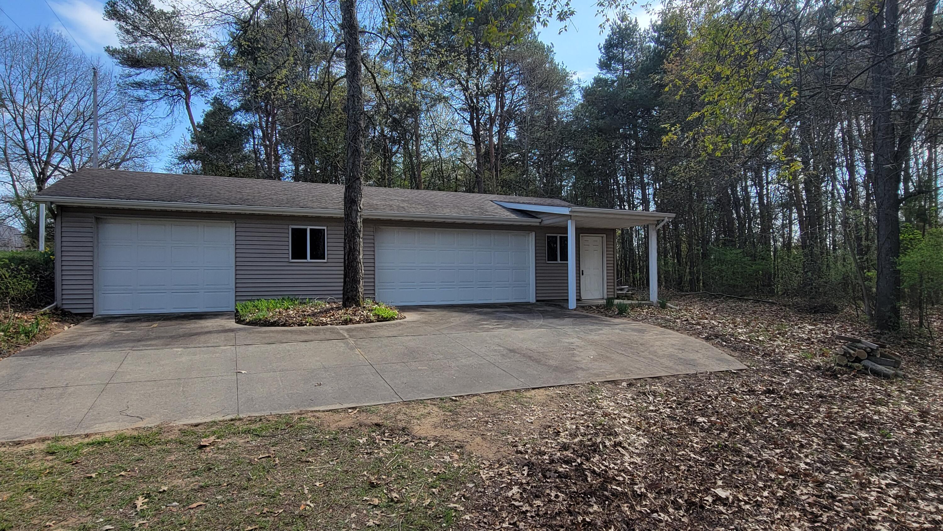2180 Harwood Road Property Photo 2