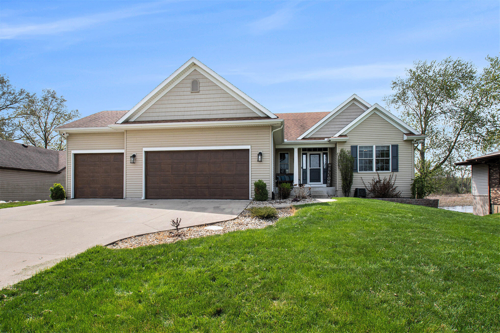 69522 Christiann Creek Drive Property Photo 1