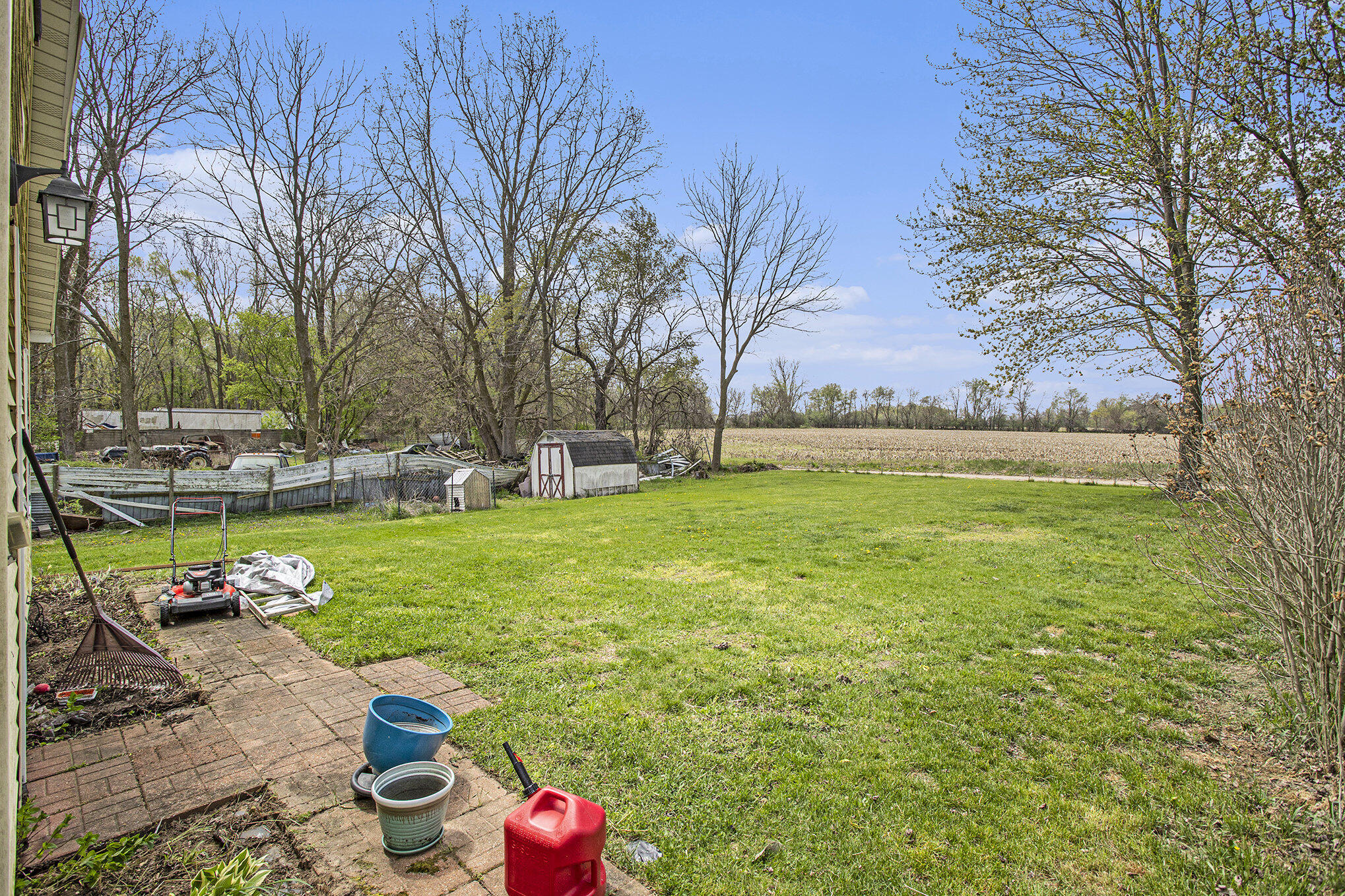 640 S Walker Street Property Photo 14