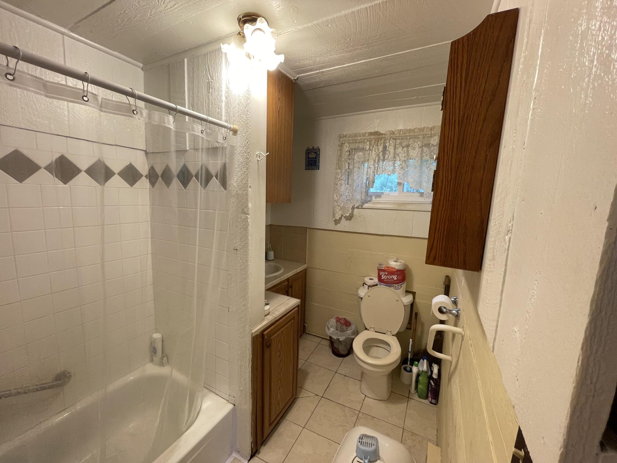 16206 Peters Farm Road Property Photo 4