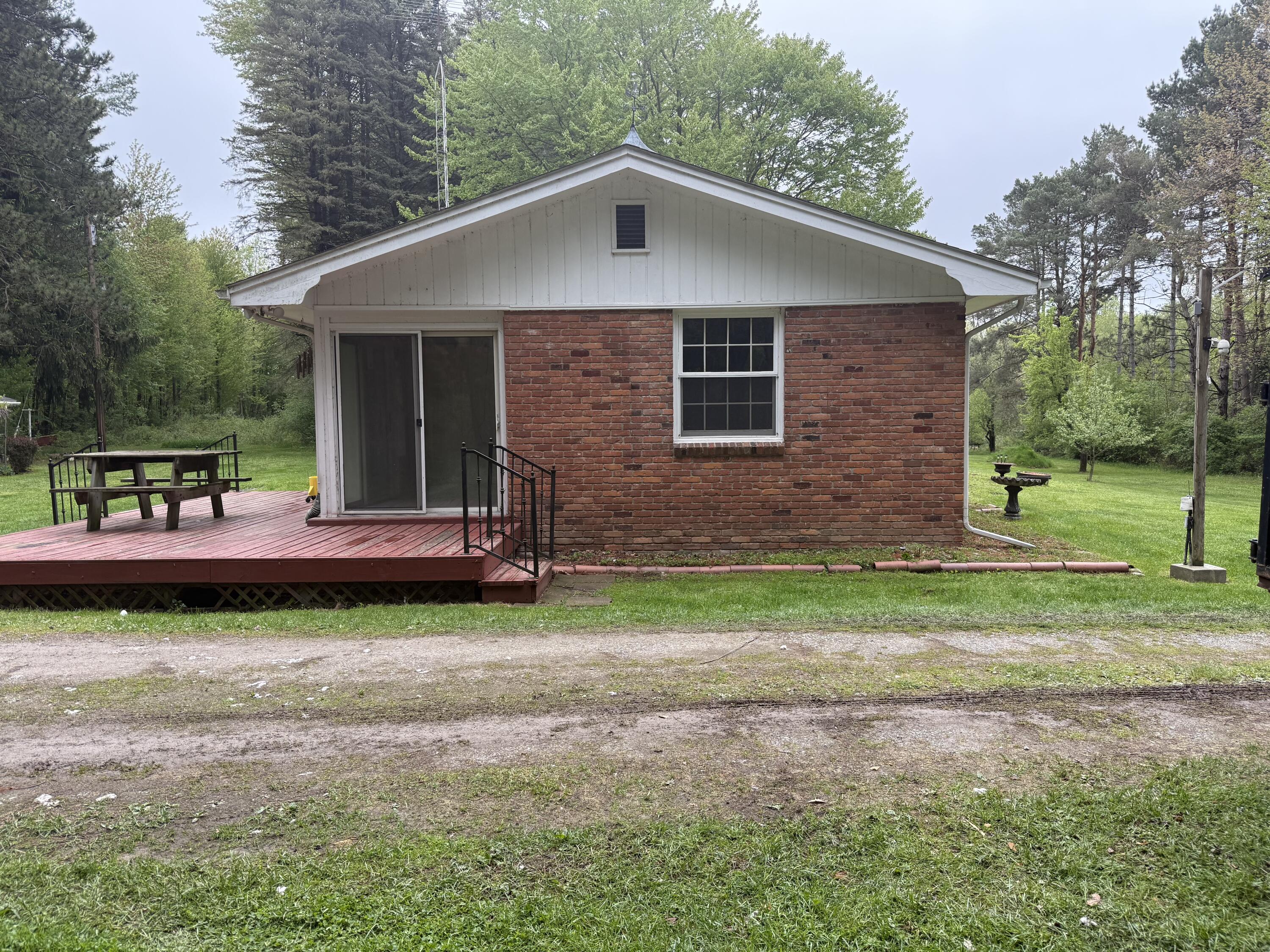 6411 Custer Road Property Photo 4