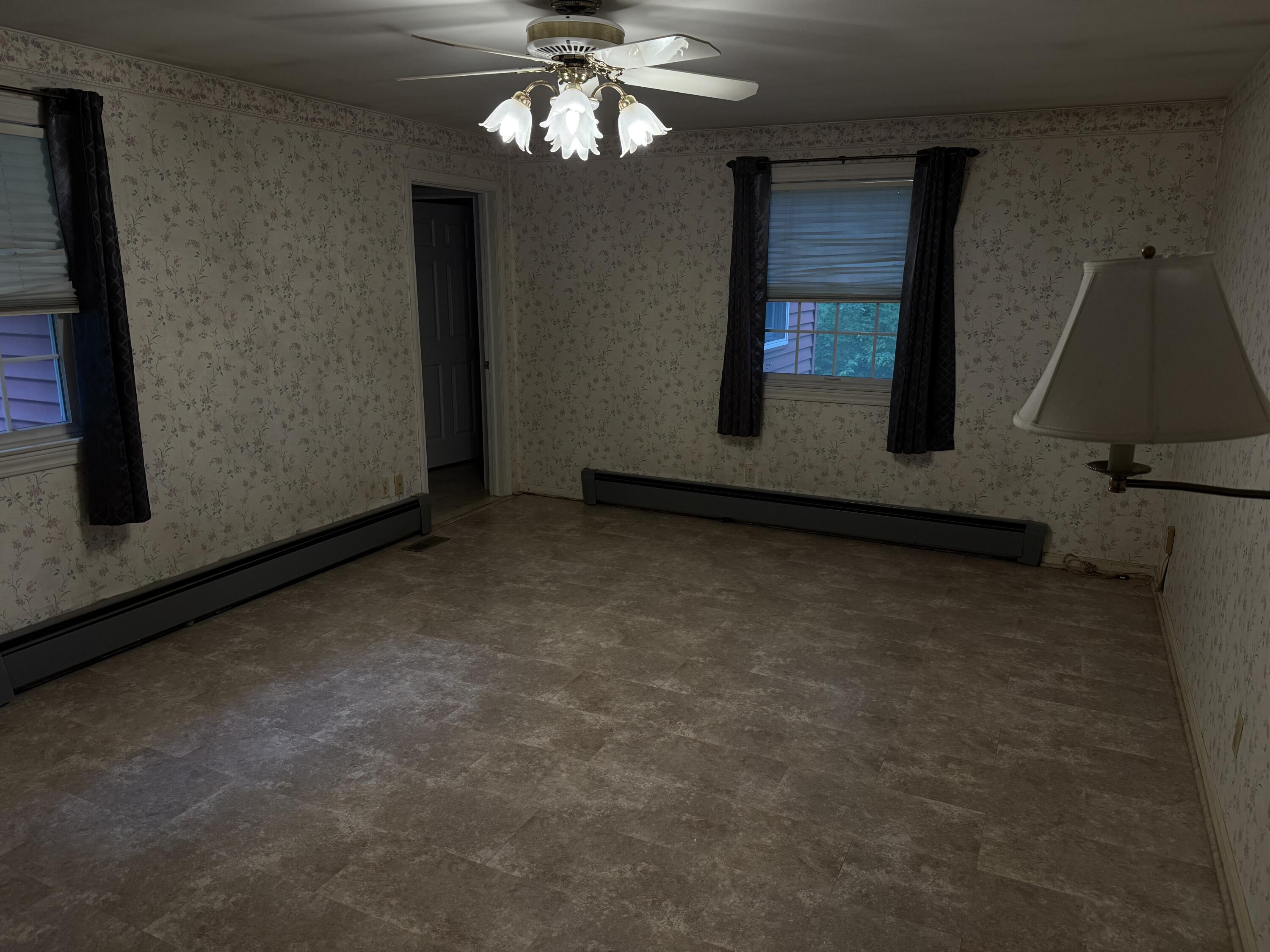 6411 Custer Road Property Photo 17