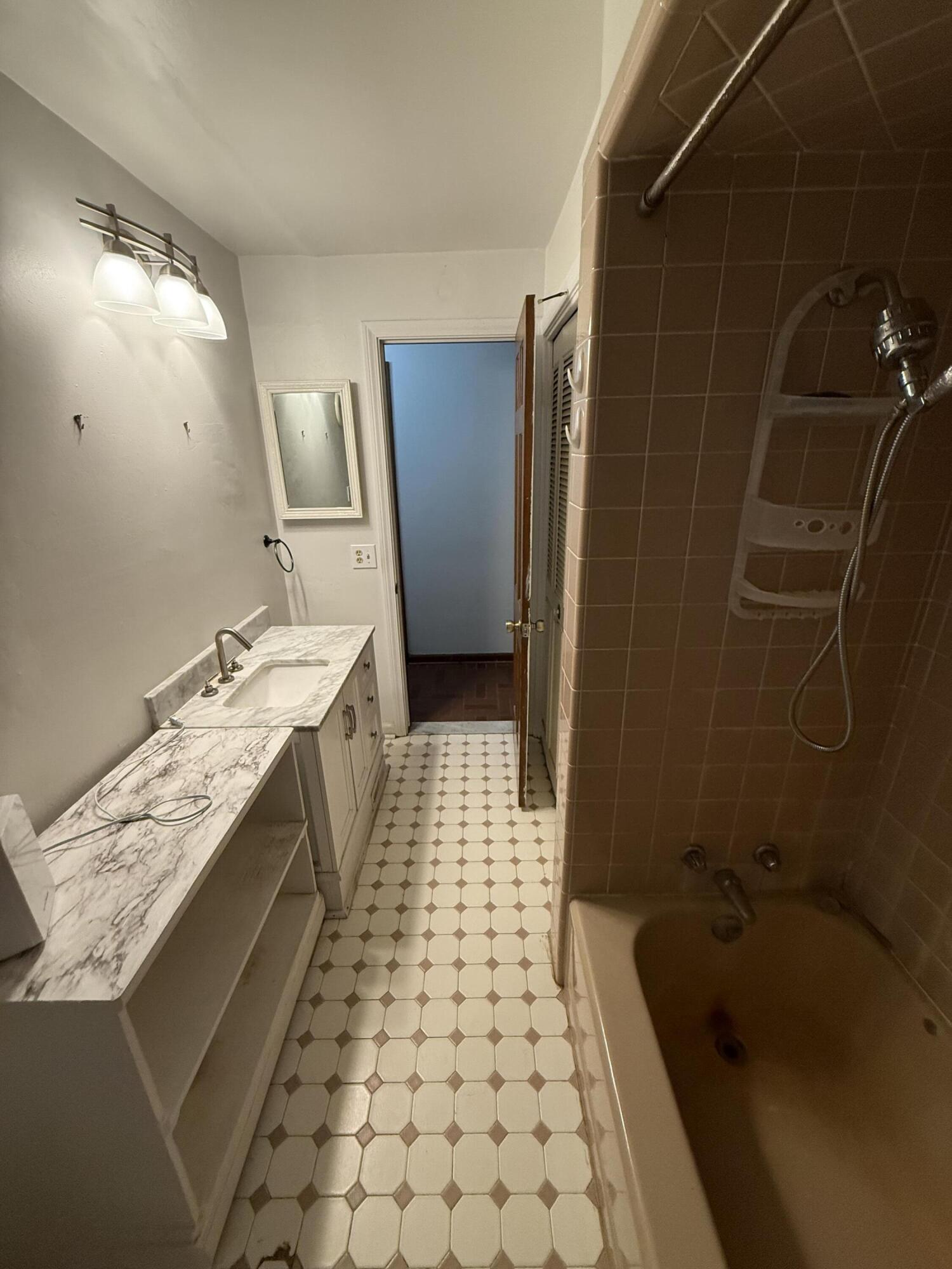 6411 Custer Road Property Photo 25