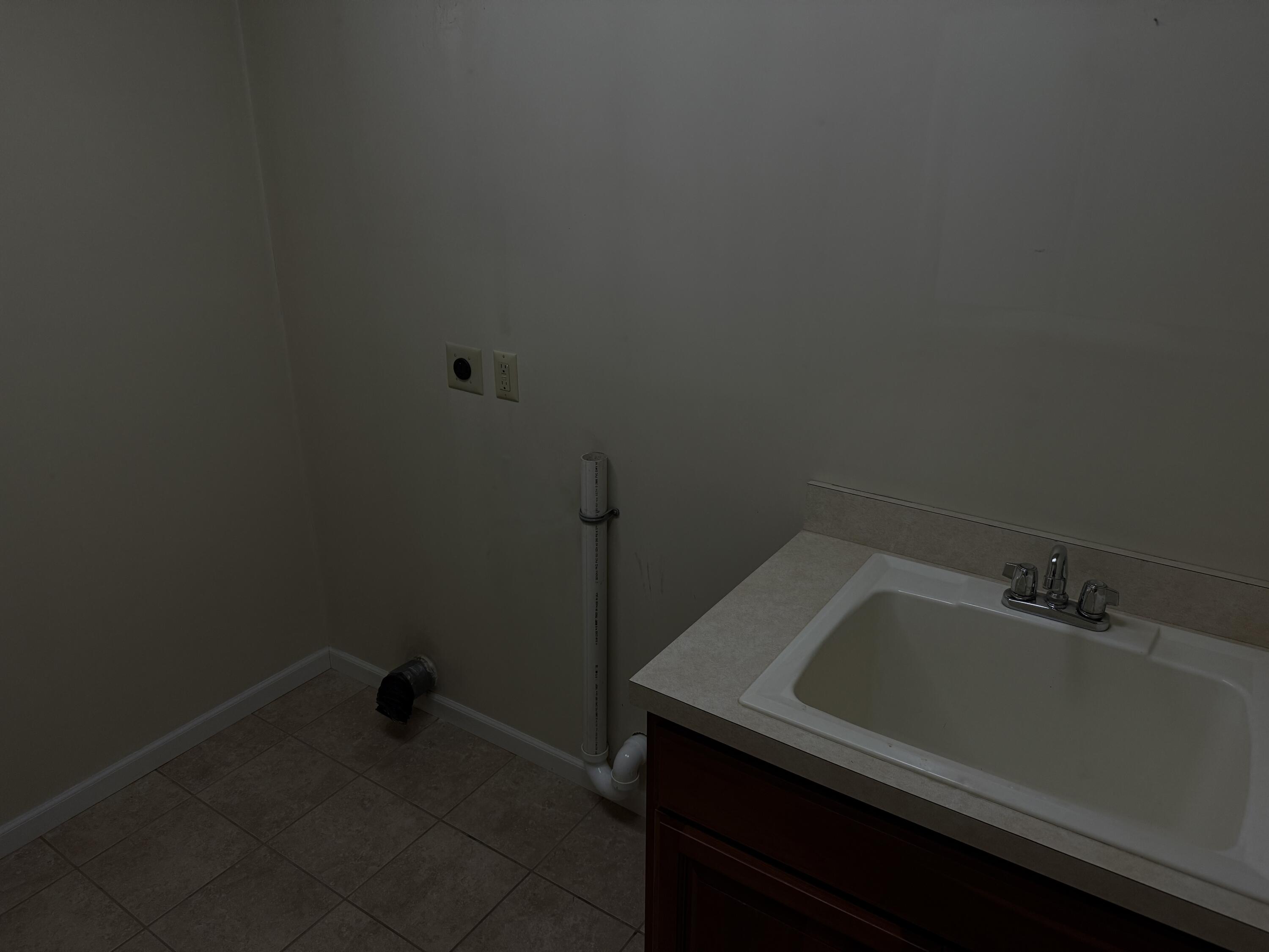 6411 Custer Road Property Photo 38