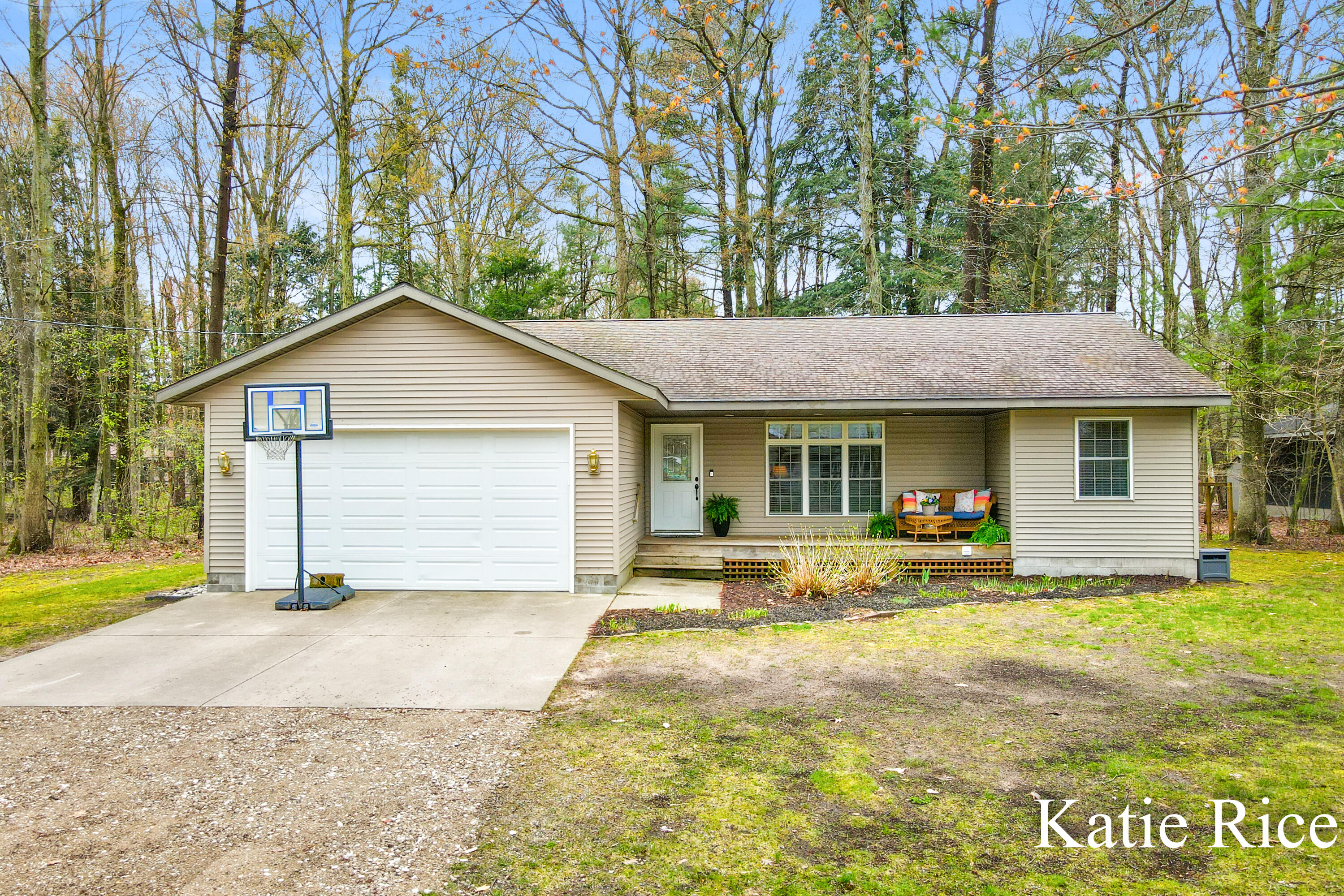 7917 S Wood Street Property Photo