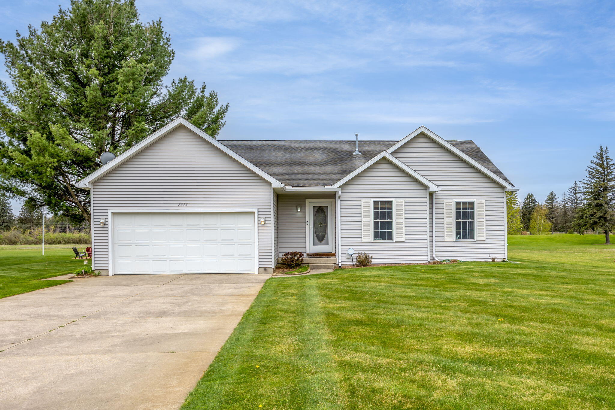 7515 Ryans Run Property Photo 1