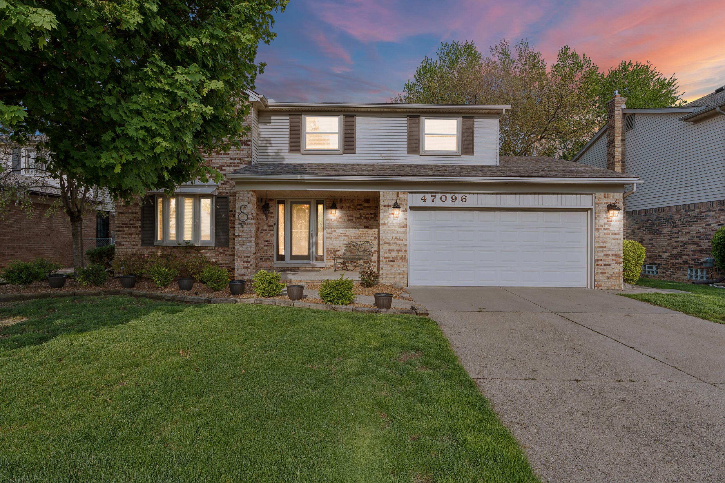47096 Corbett Court Property Photo