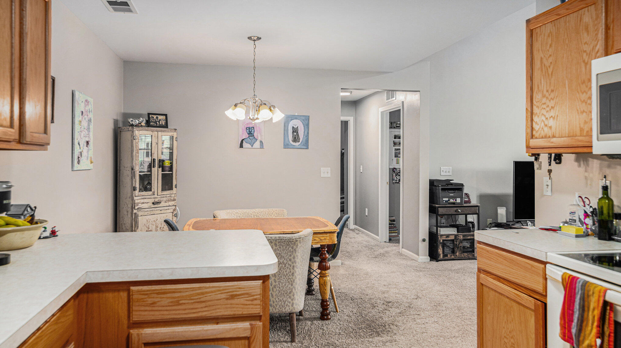 1102 Rial Lake Drive Property Photo 7