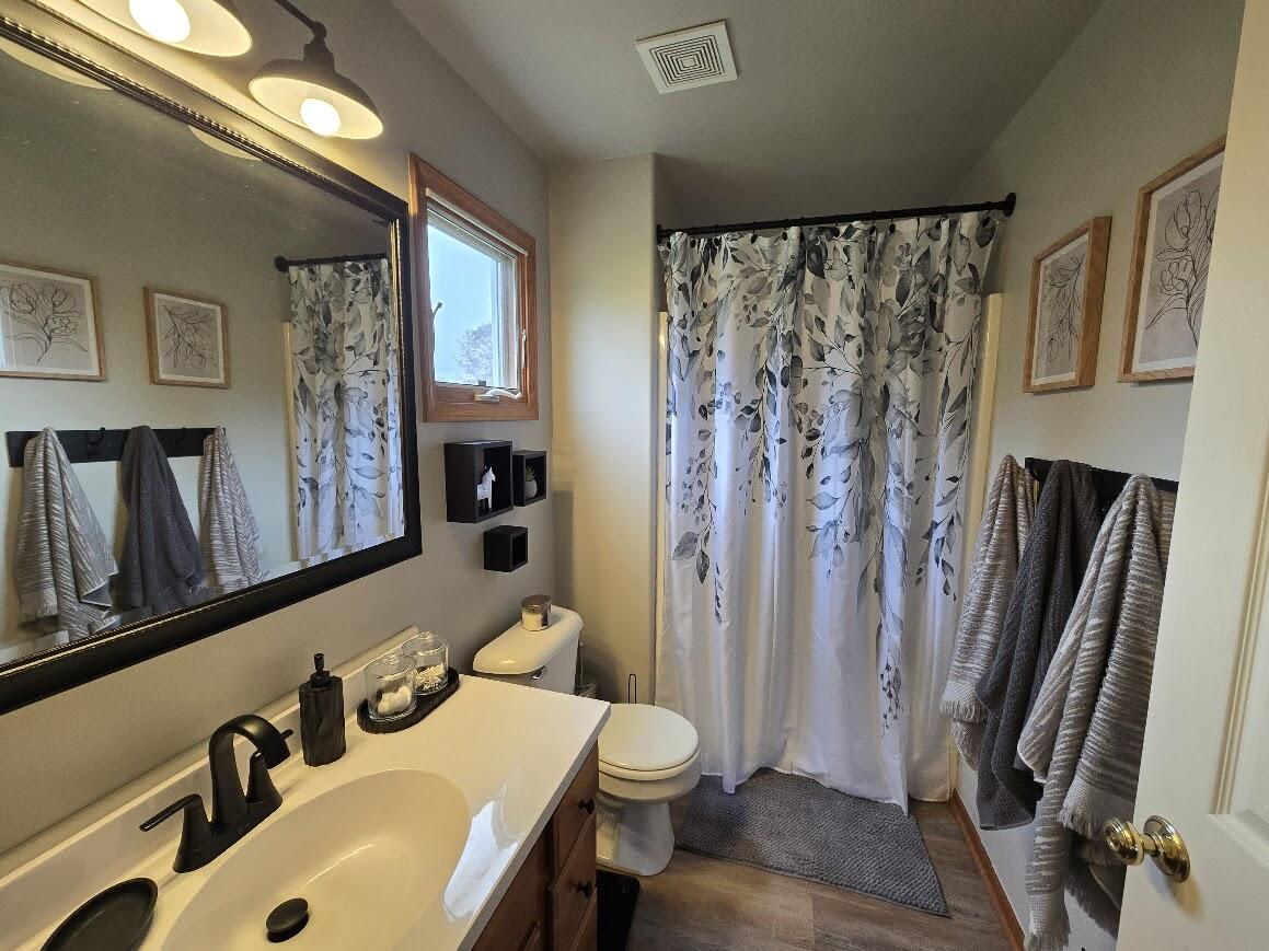 9888 Fountain Lane Property Photo 10